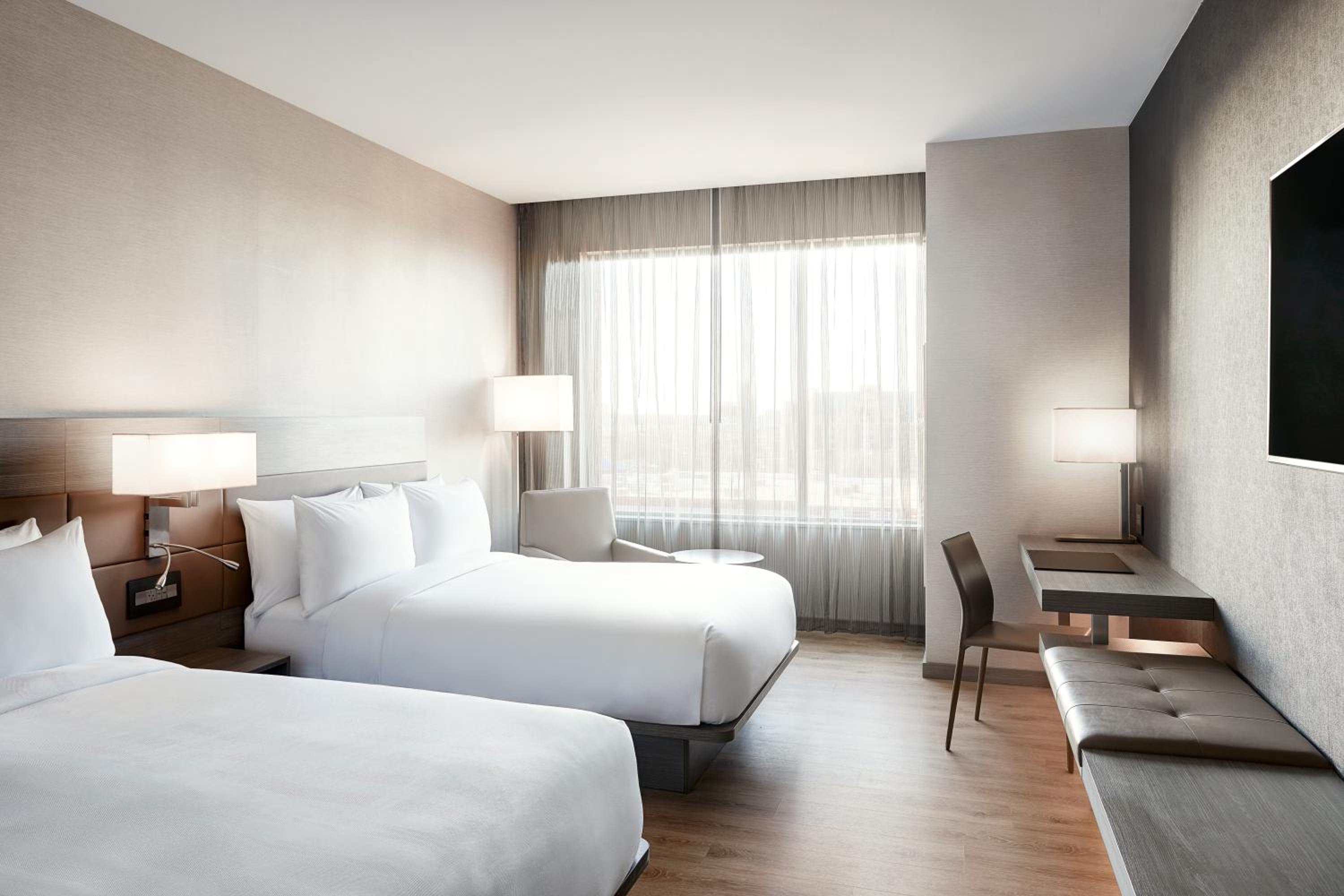 Double Room with Two Double Beds and Adapted Tub - Mobility Accessible