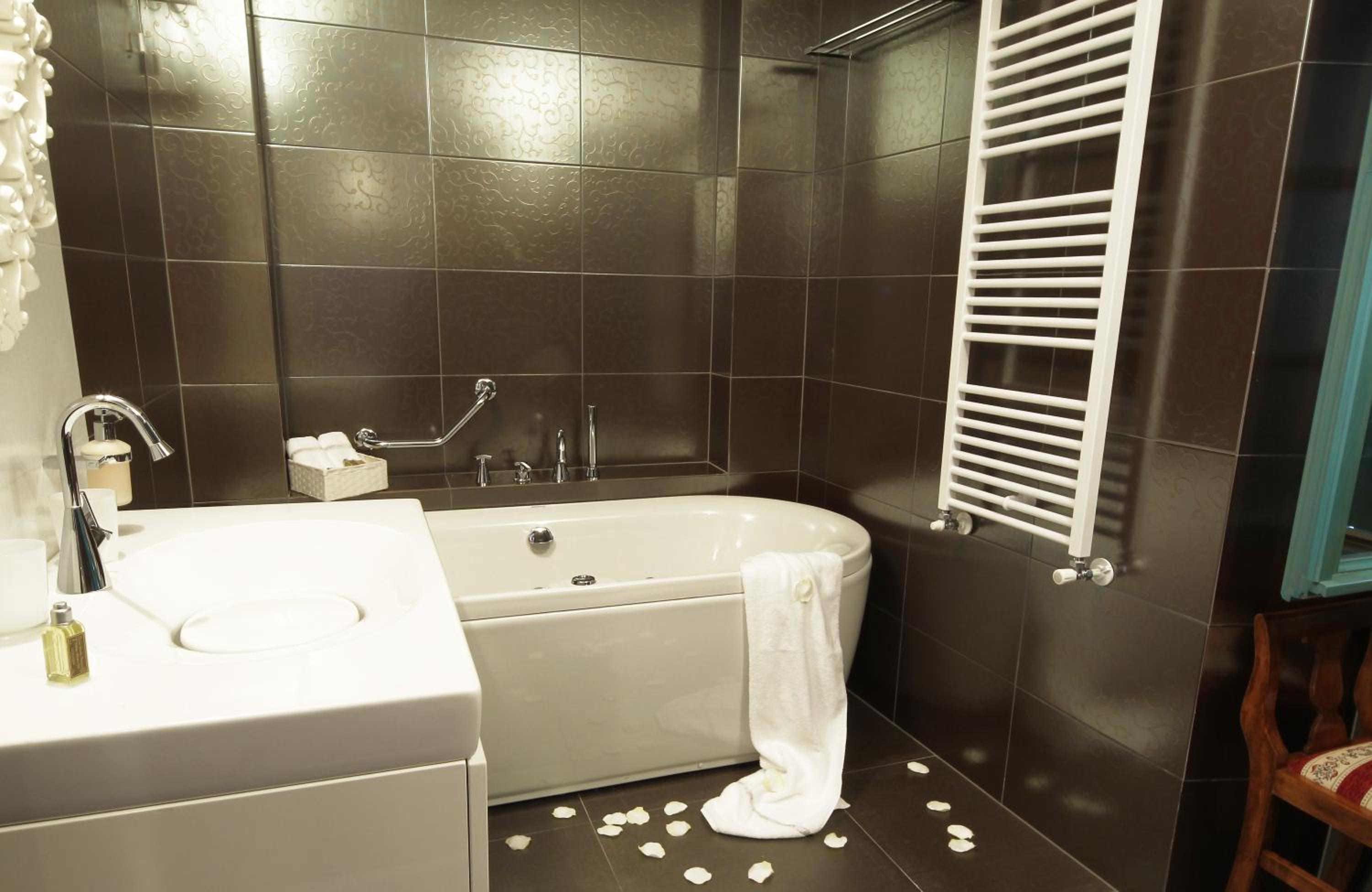 Junior Suite with Balcony