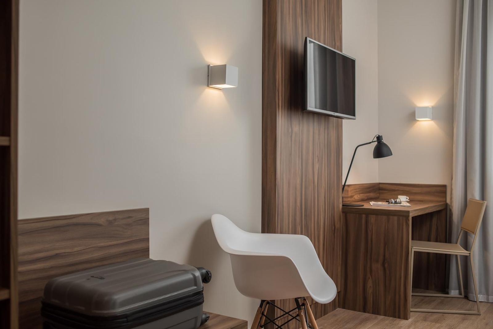 Standard Casal - 1 Cama Queen