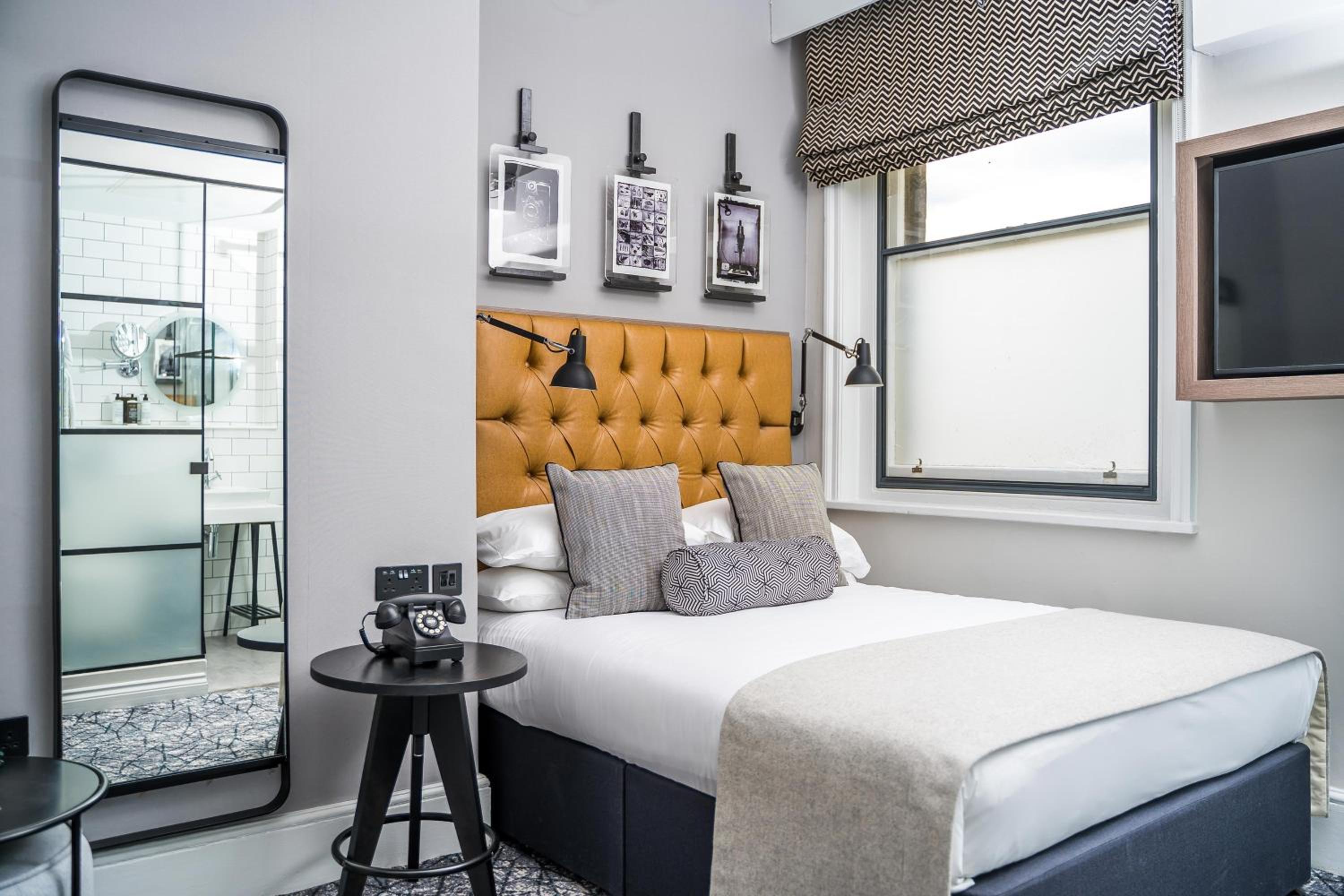 Double Room - Cozy Print