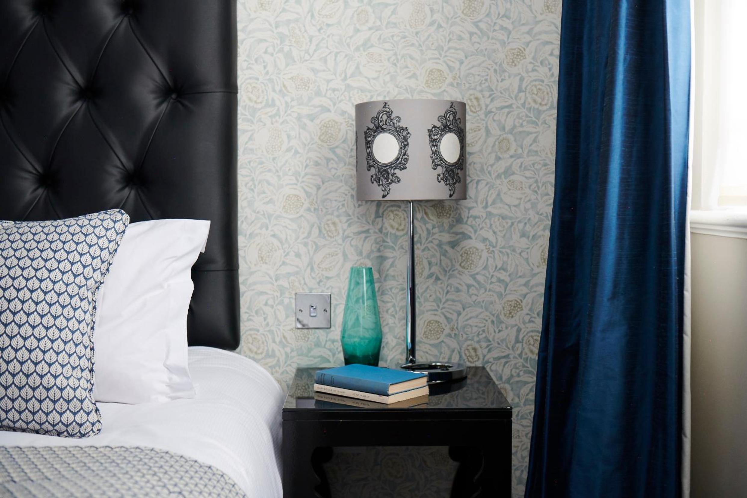 Classic Double Room With City View