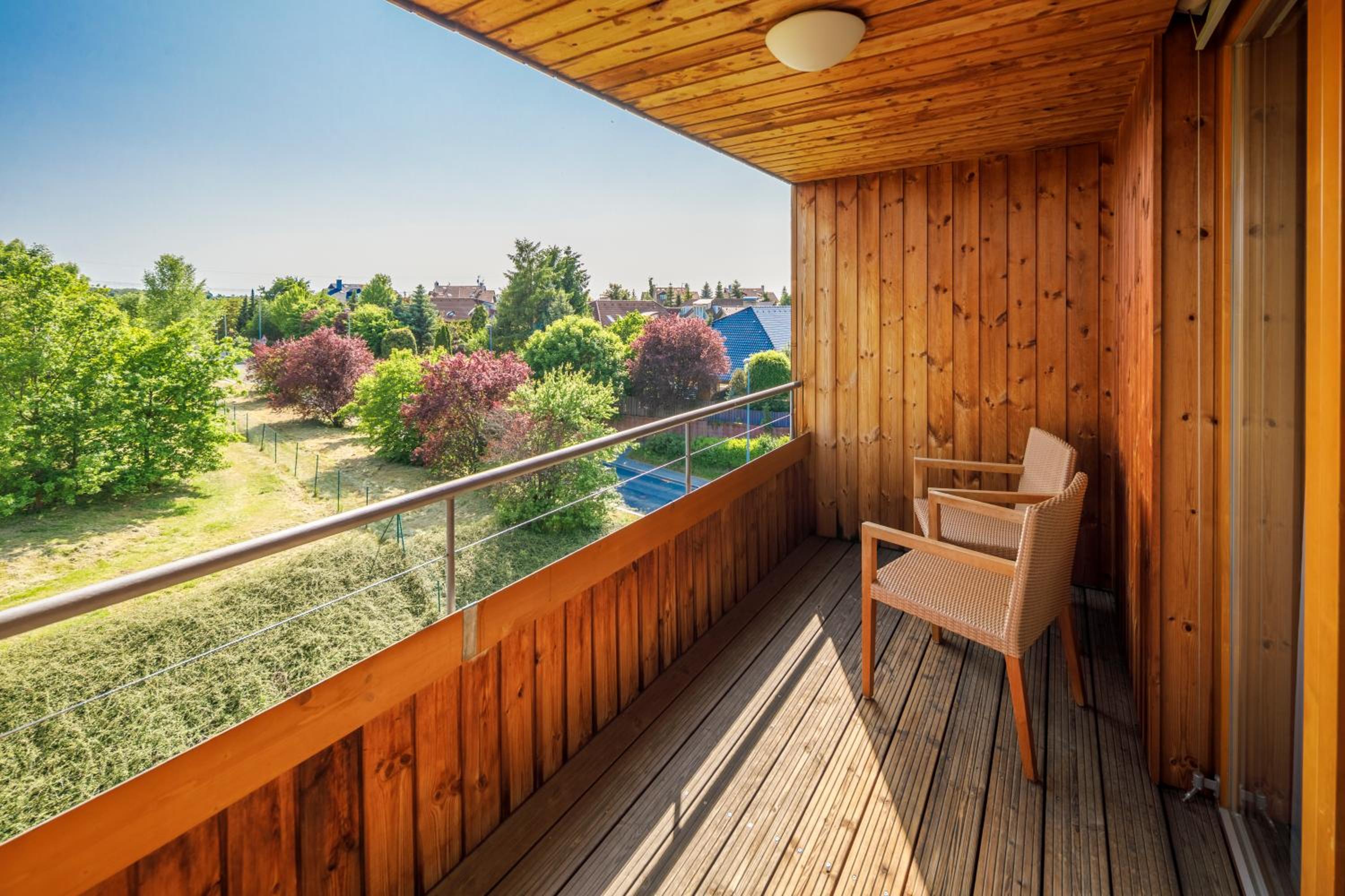 Duplex Suite with Free Wellness Entrance