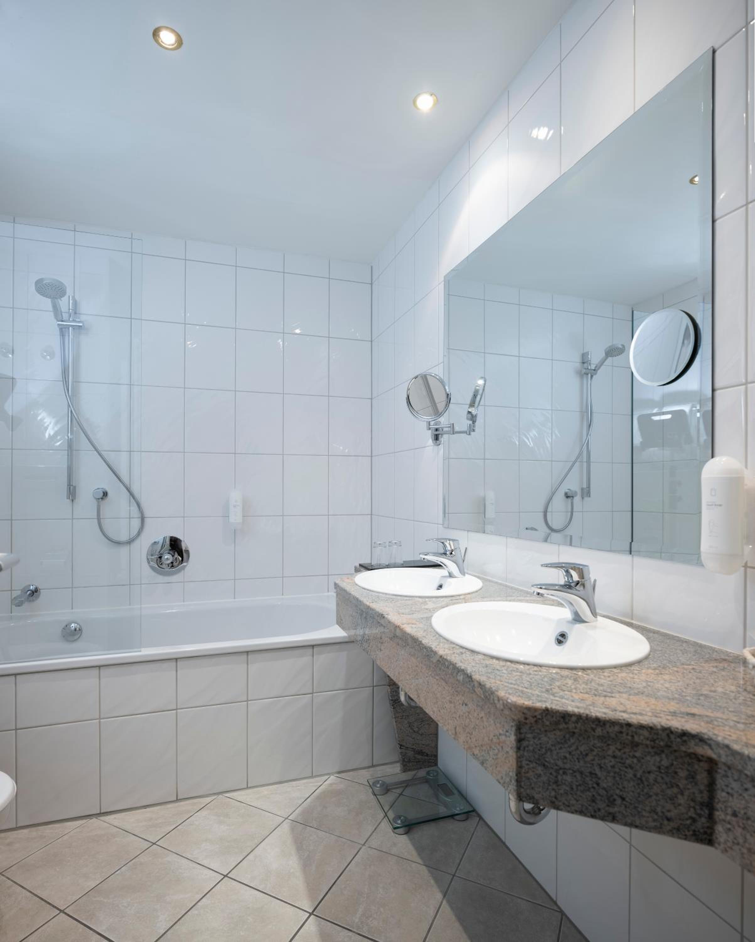 Large Double Room Annex