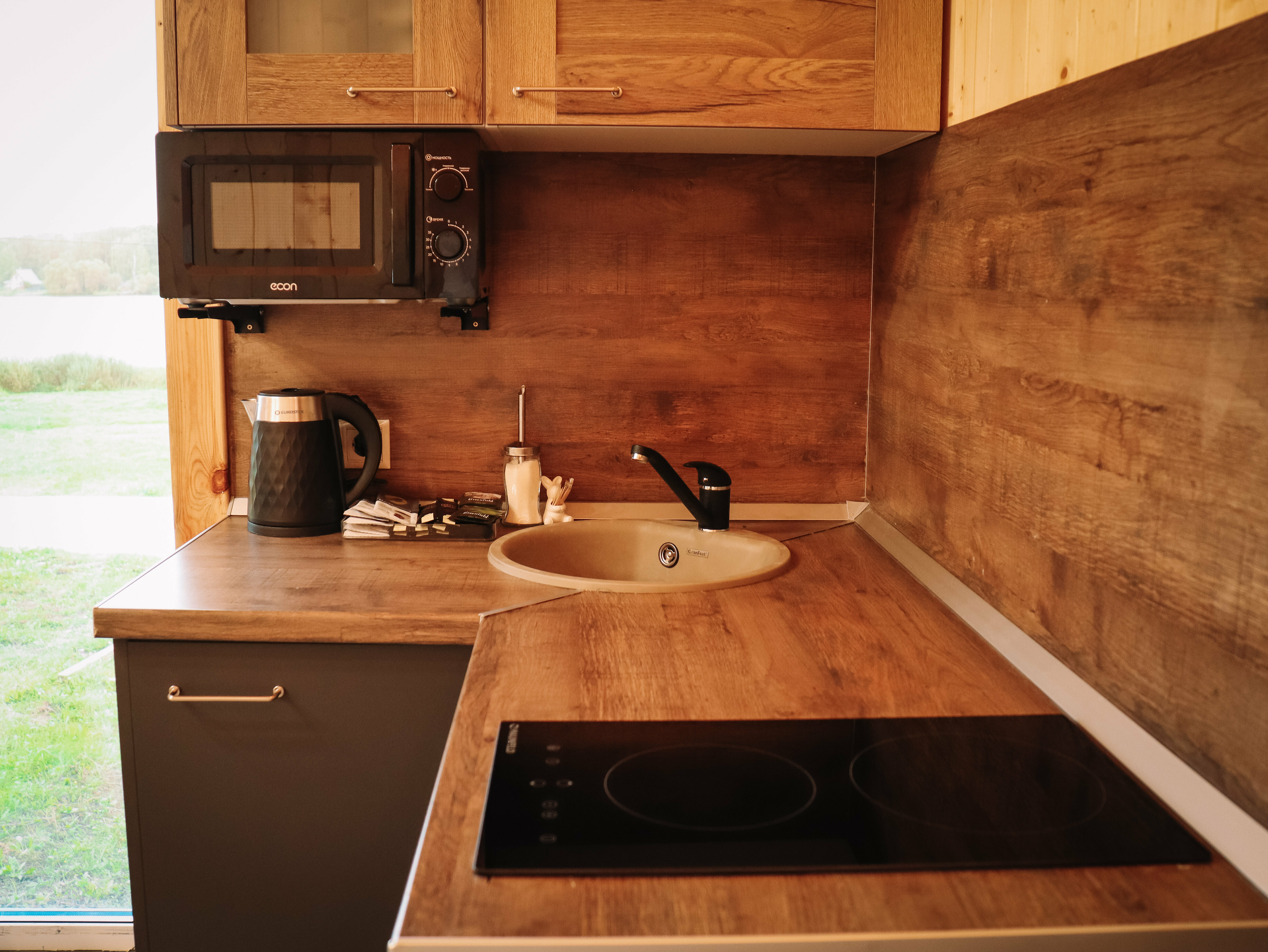 Коттедж с видом на озеро