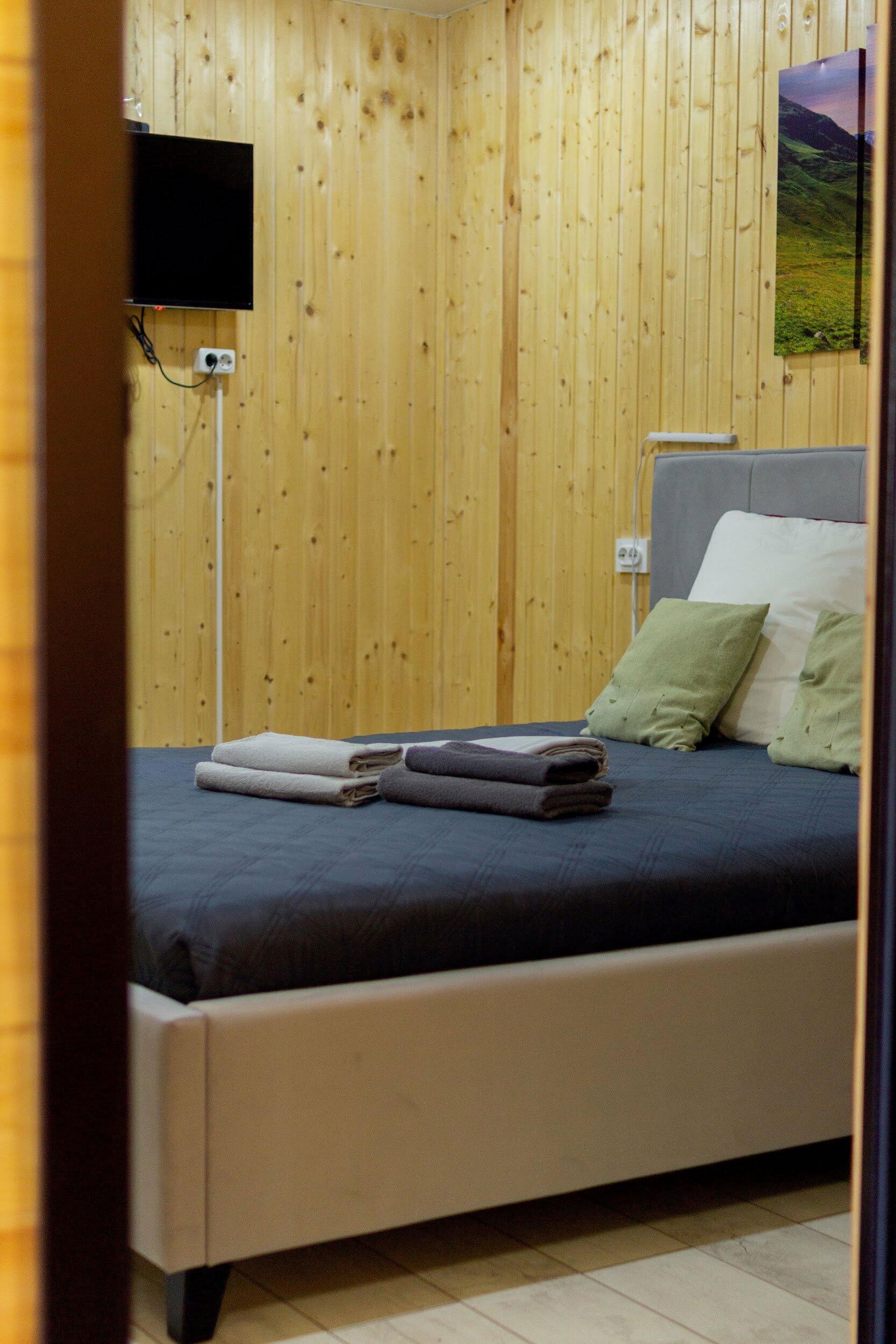 Cемейный номер с собственной ванной комнатой