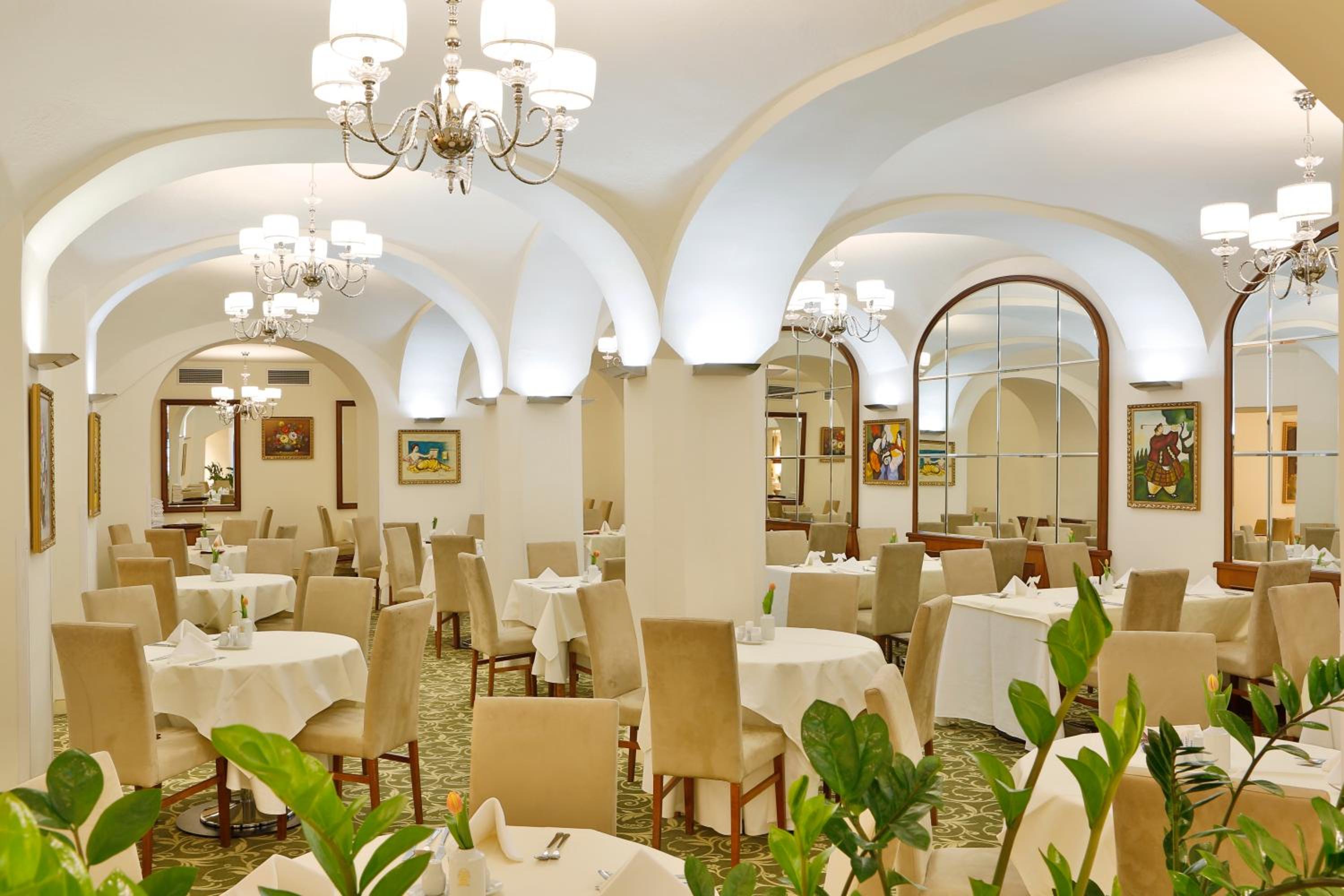 Special Offer - Double Room with Colonnade View and Spa Package