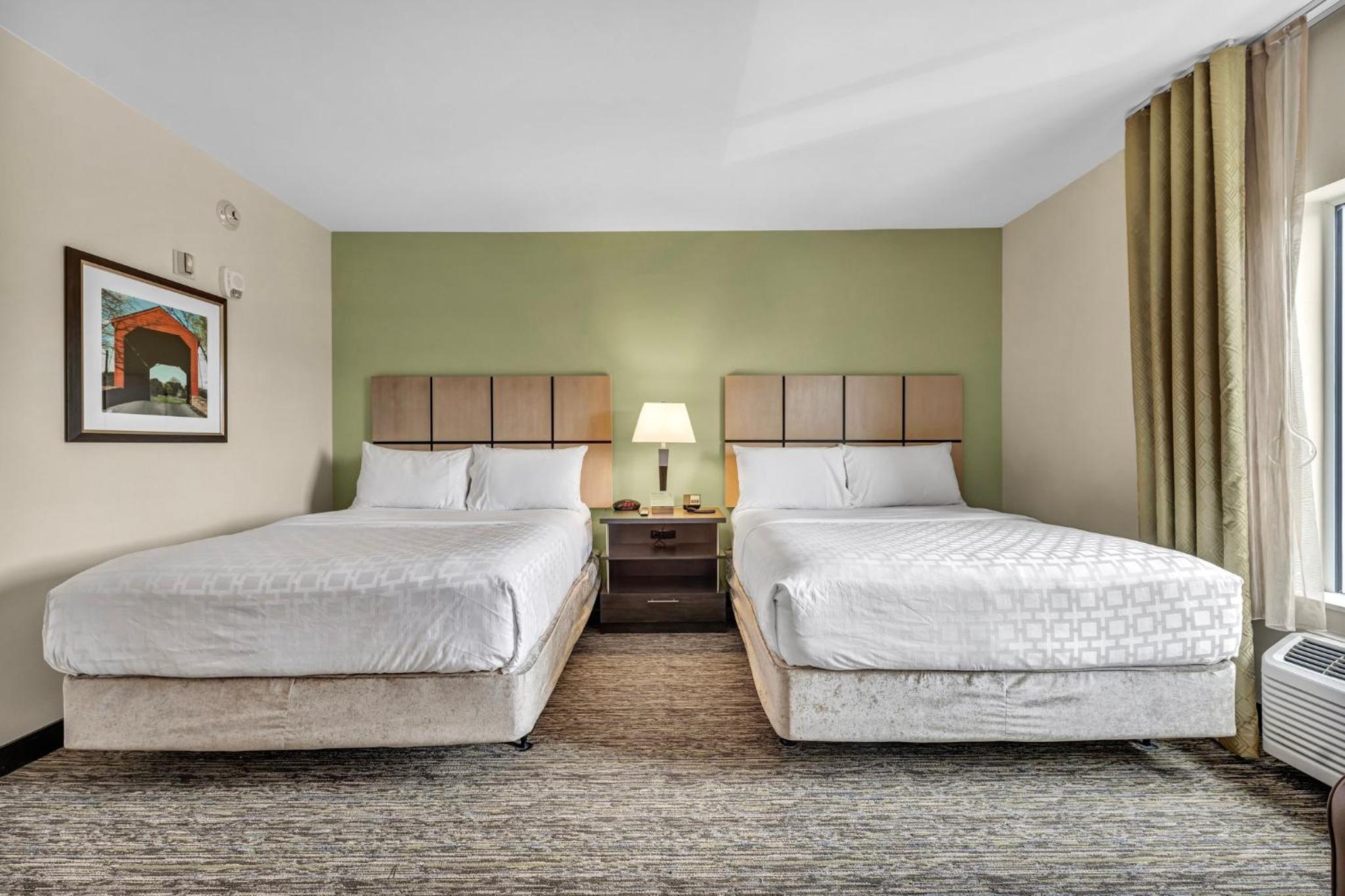 Queen Studio Suite with Two Queen Beds - Disability Access/Non-Smoking