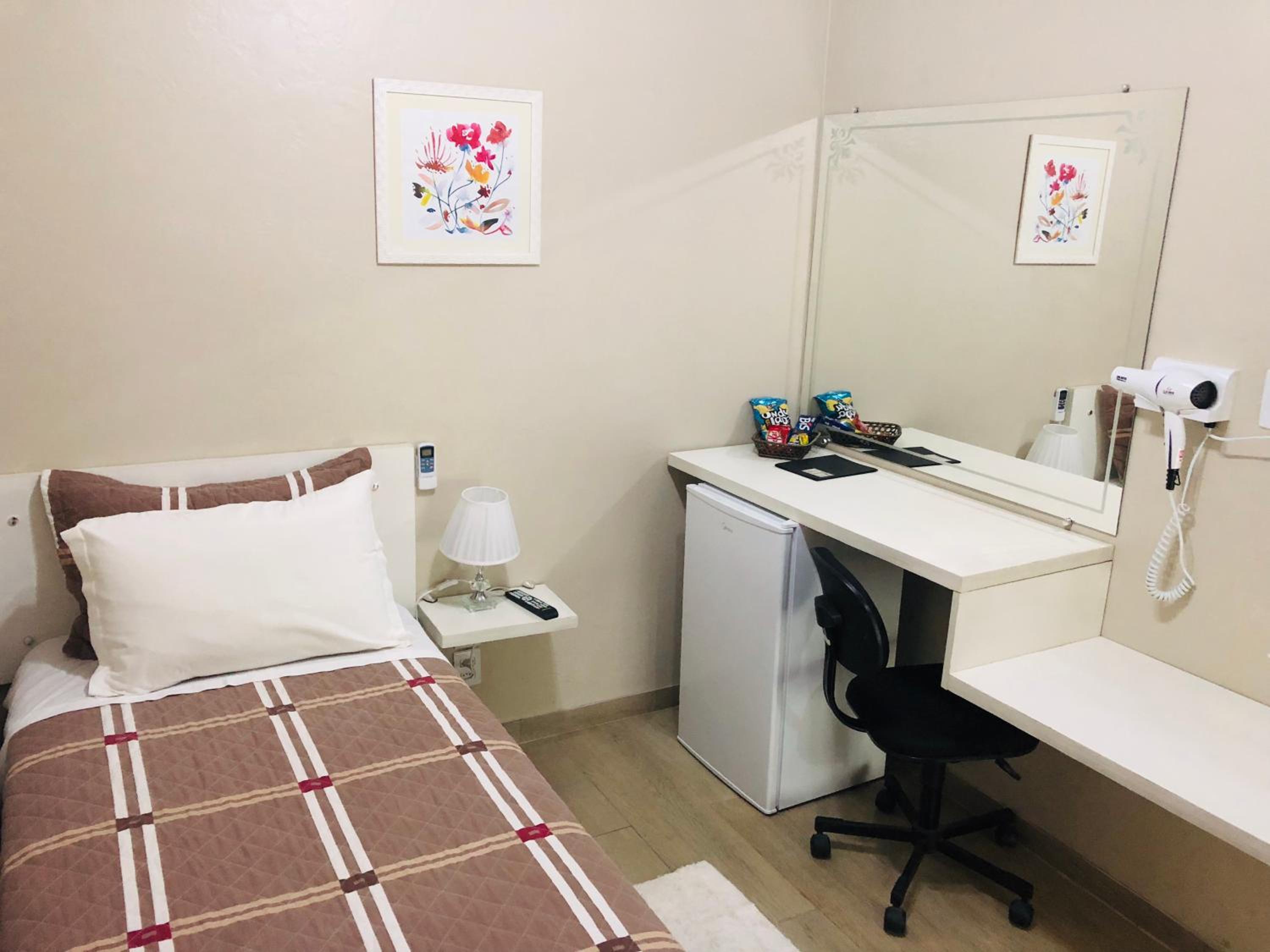 Single Room with Air Conditioning