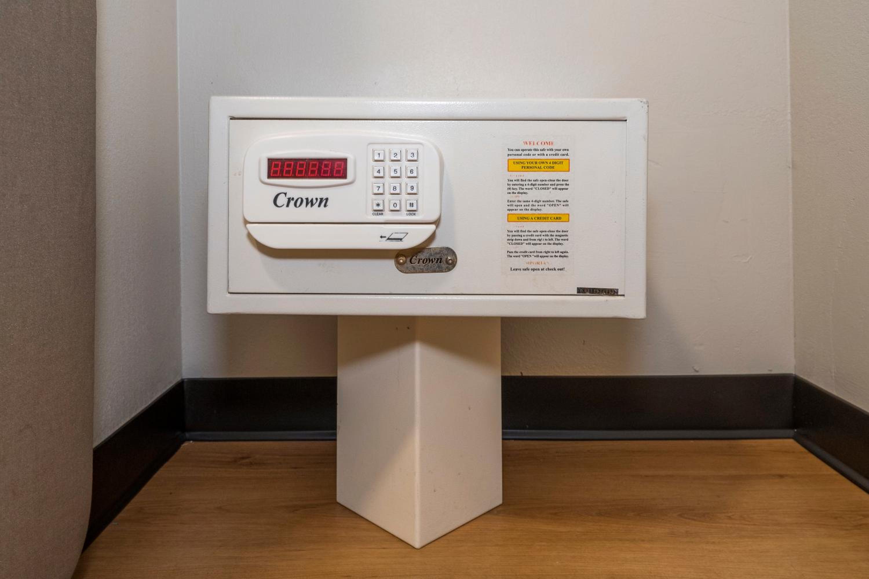 Deluxe Room with Two Queen Beds Non-Smoking