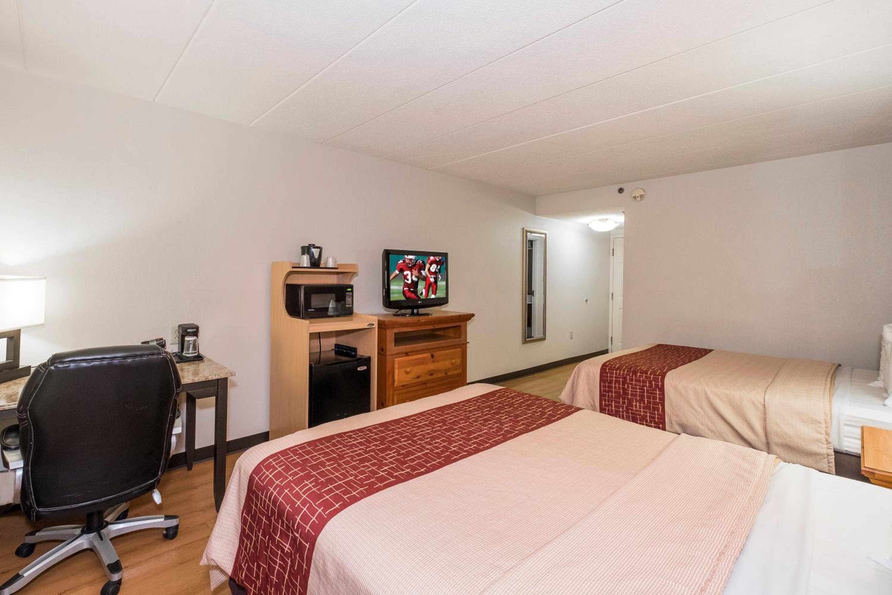 Deluxe Room with Two Queen Beds Non-Smoking