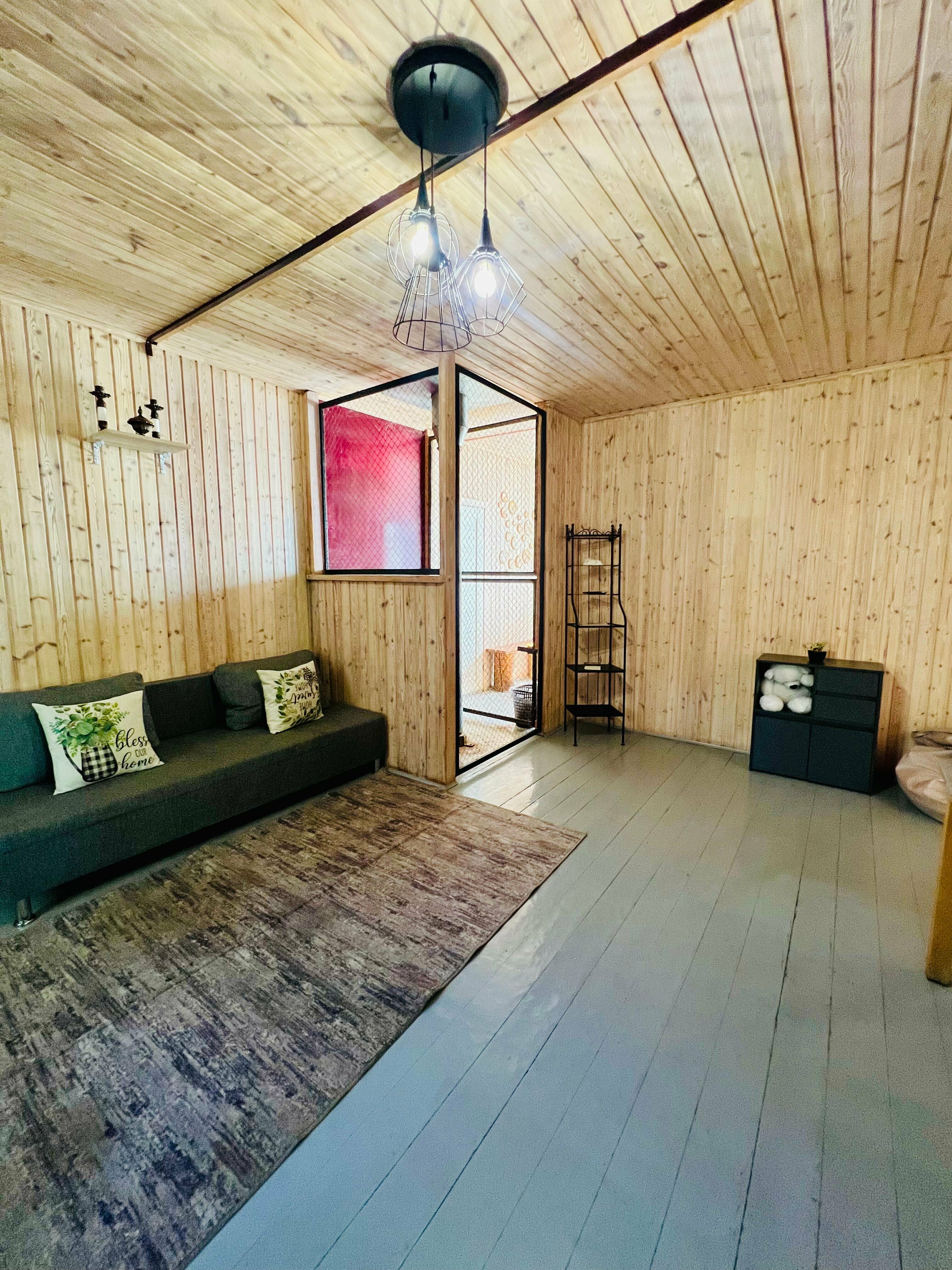 Большой дом с мангалом и видом на Волгу