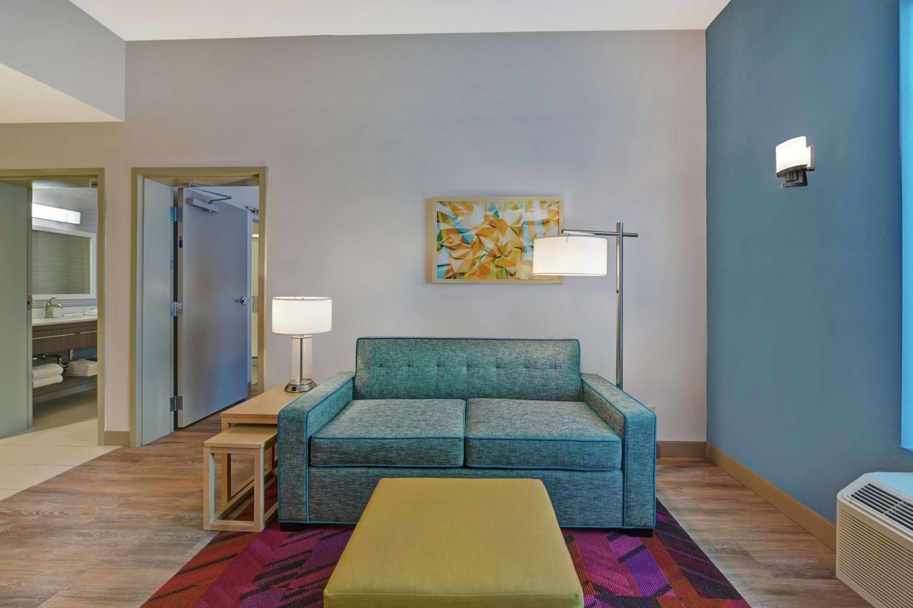 King Suite - Hearing Access/Non-Smoking