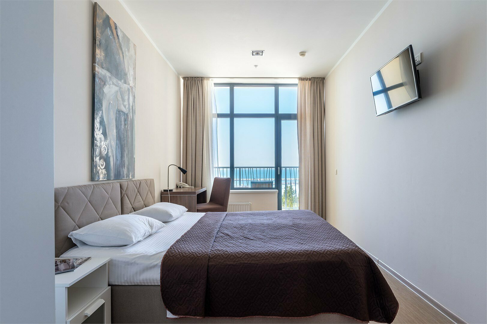 Трехкомнатные апартаменты с двумя спальнями (6-14 этаж)