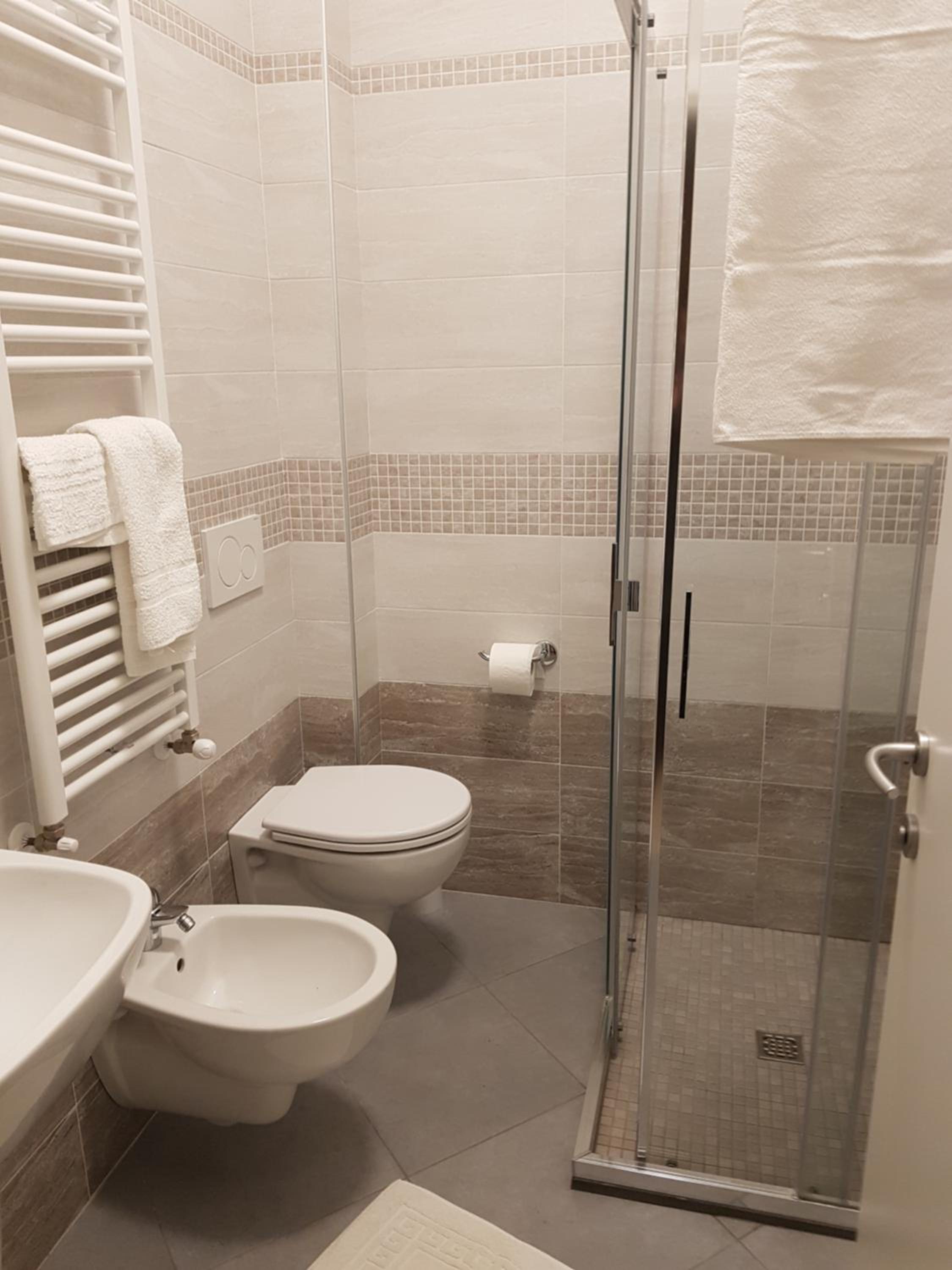 Double or Twin Room with Sea View