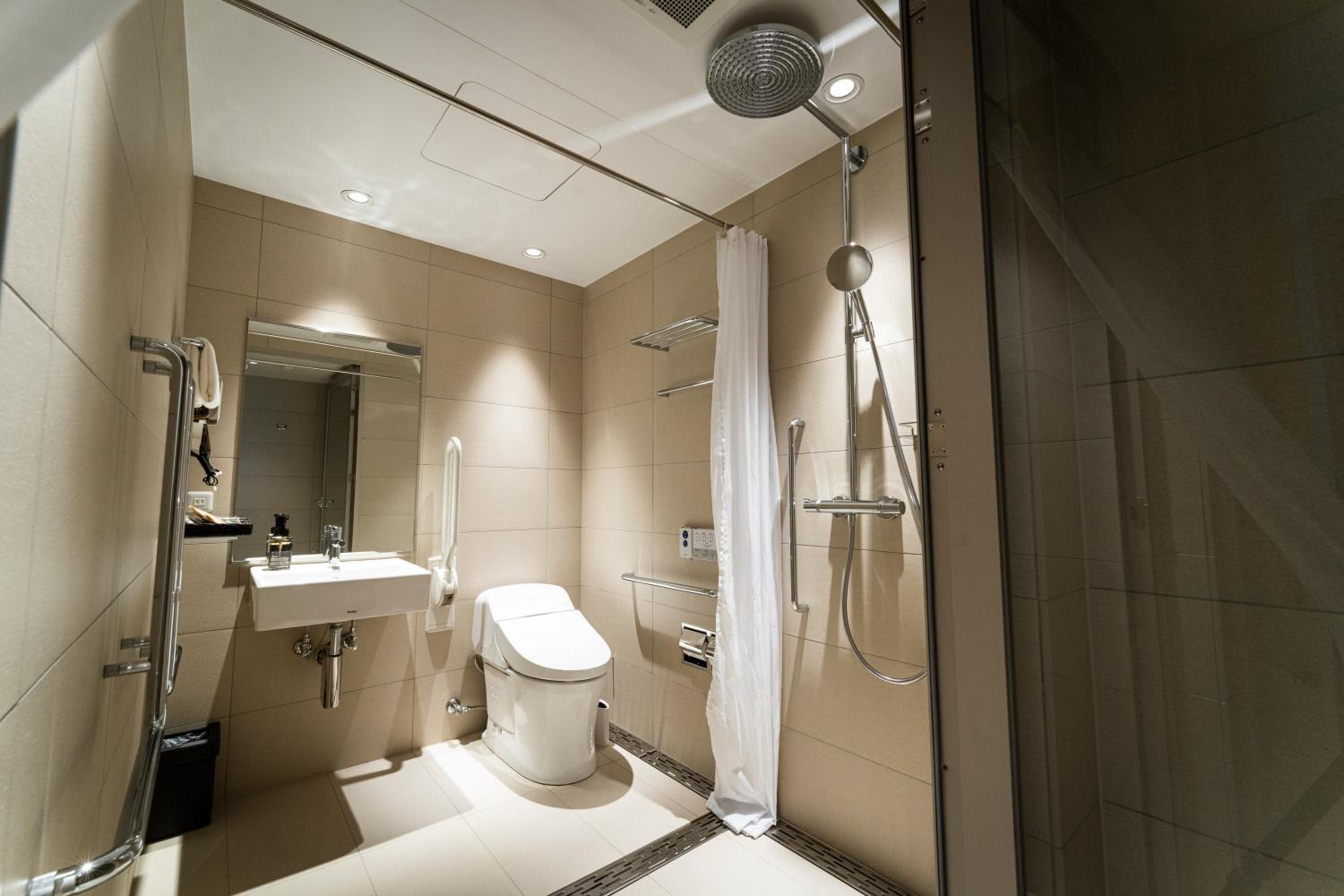 Twin Room - Disability Access