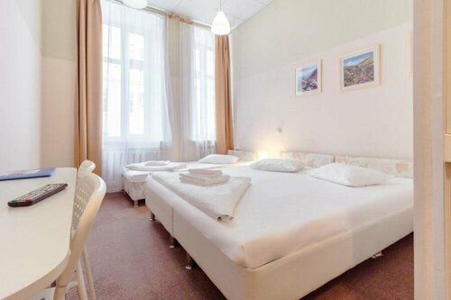 Улучшенный трехместный номер