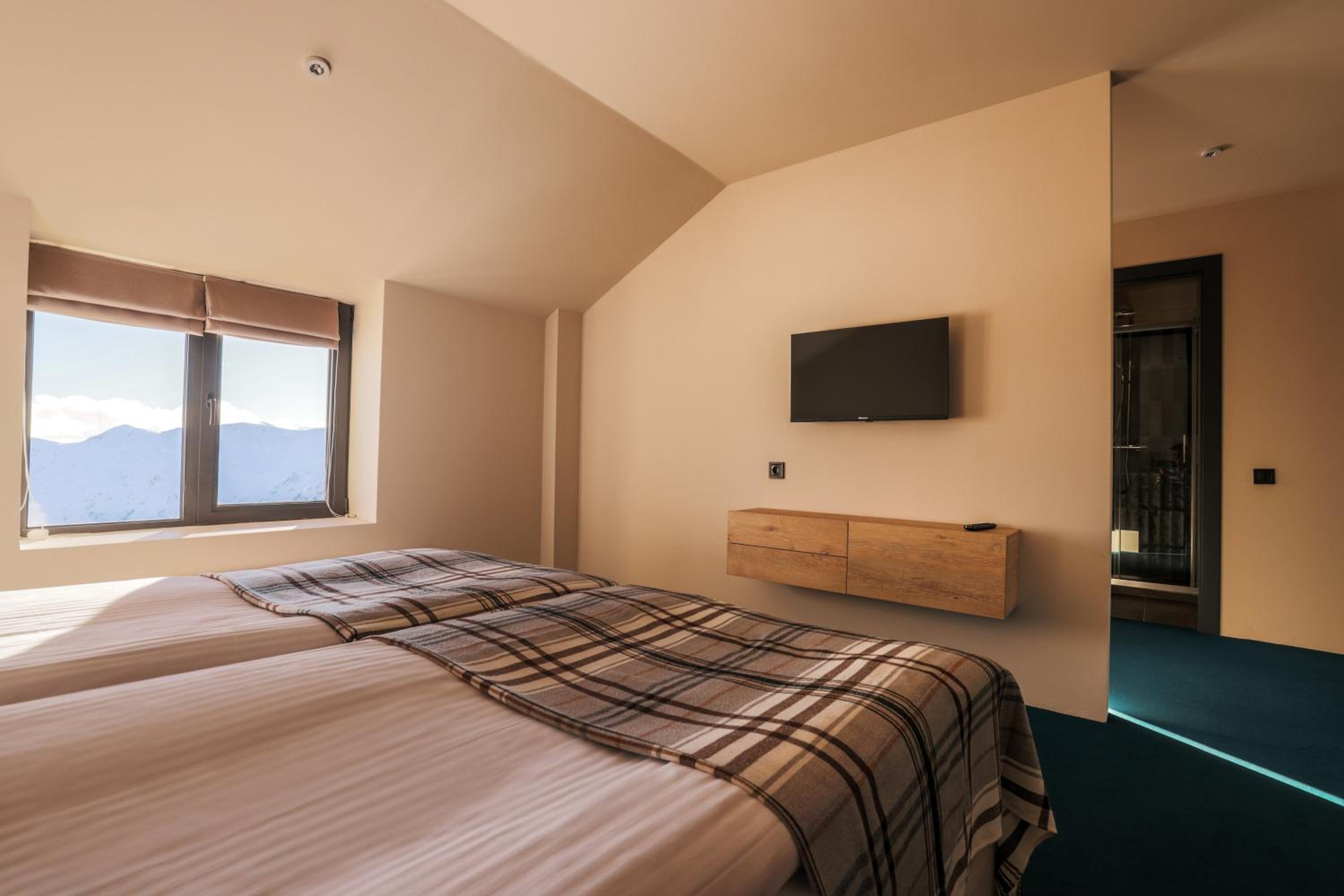 Standard Family Room