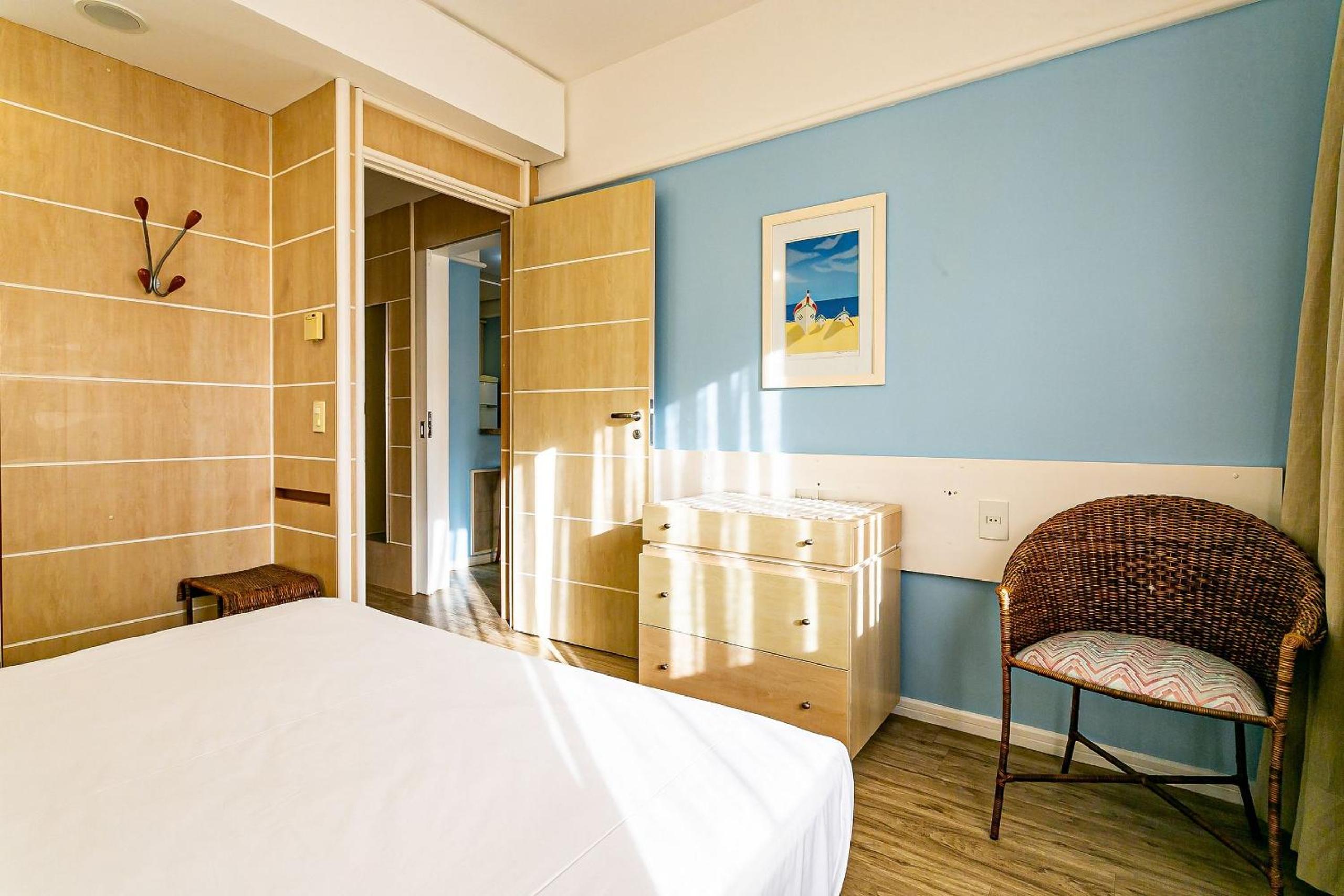 Suite with Pool View