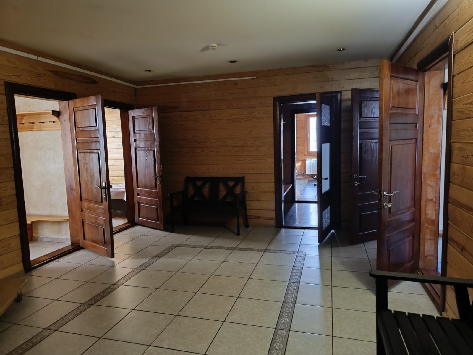 Коттедж с баней