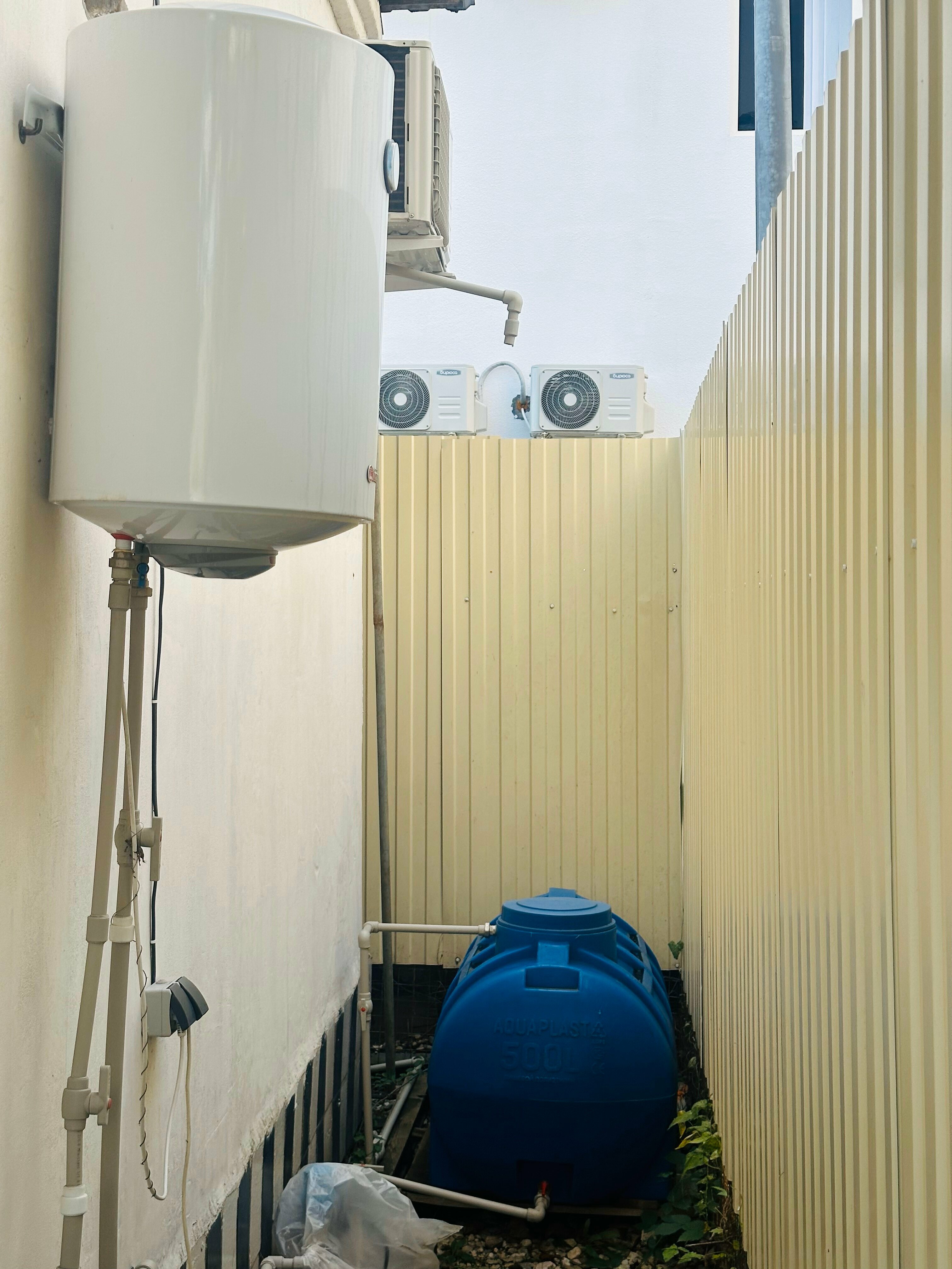 Дом с собственным двориком и кухней