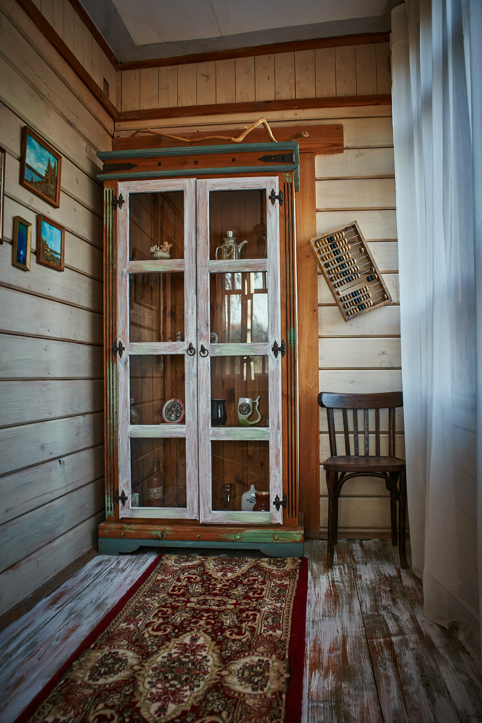 Трехкомнатный комнатный люкс  верандой и с красивым видом из окна