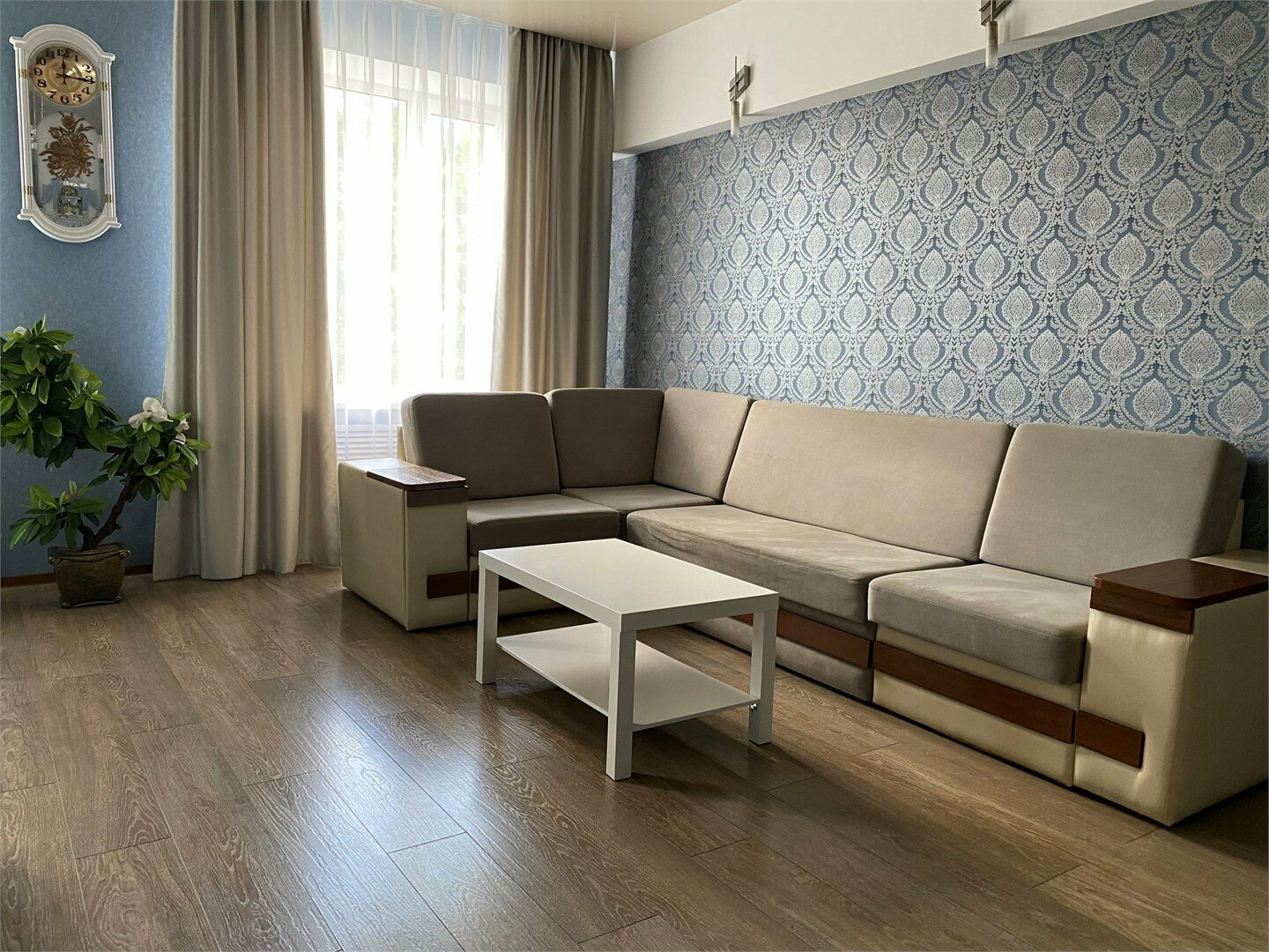 Апартаменты