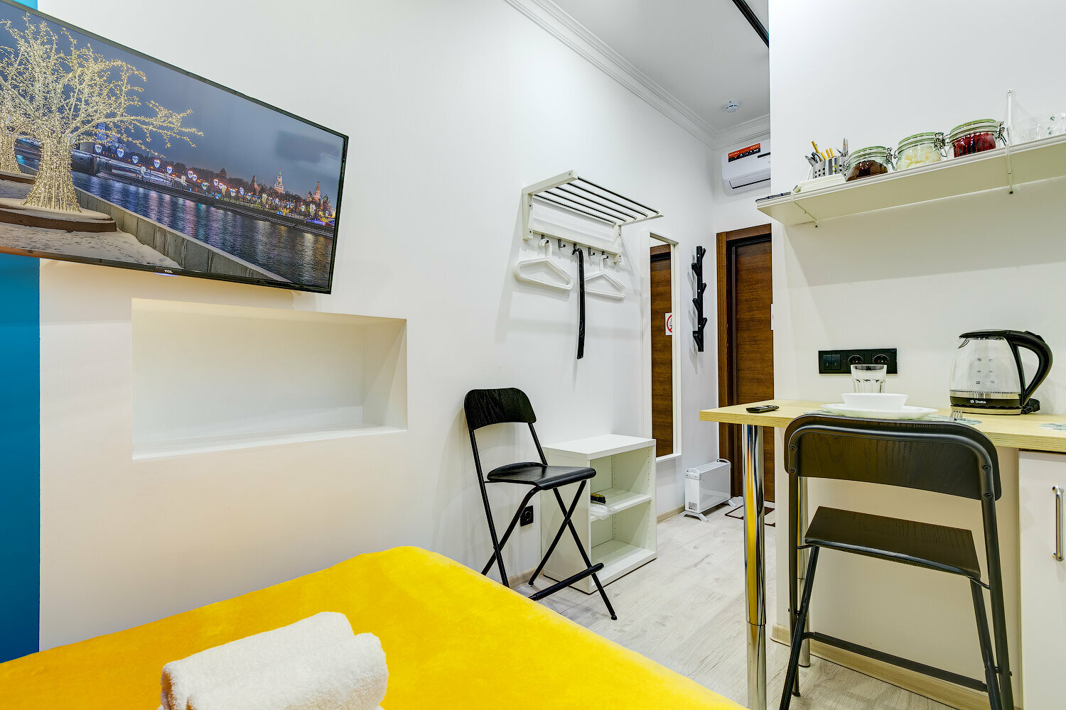 Небольшой двухместный номер с 1 кроватью