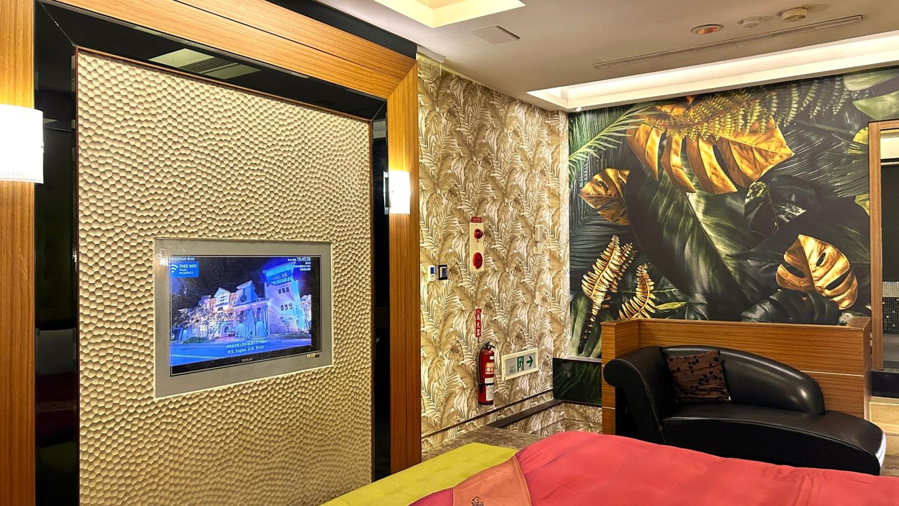 Standard Double Room (Check-in After 16:00)