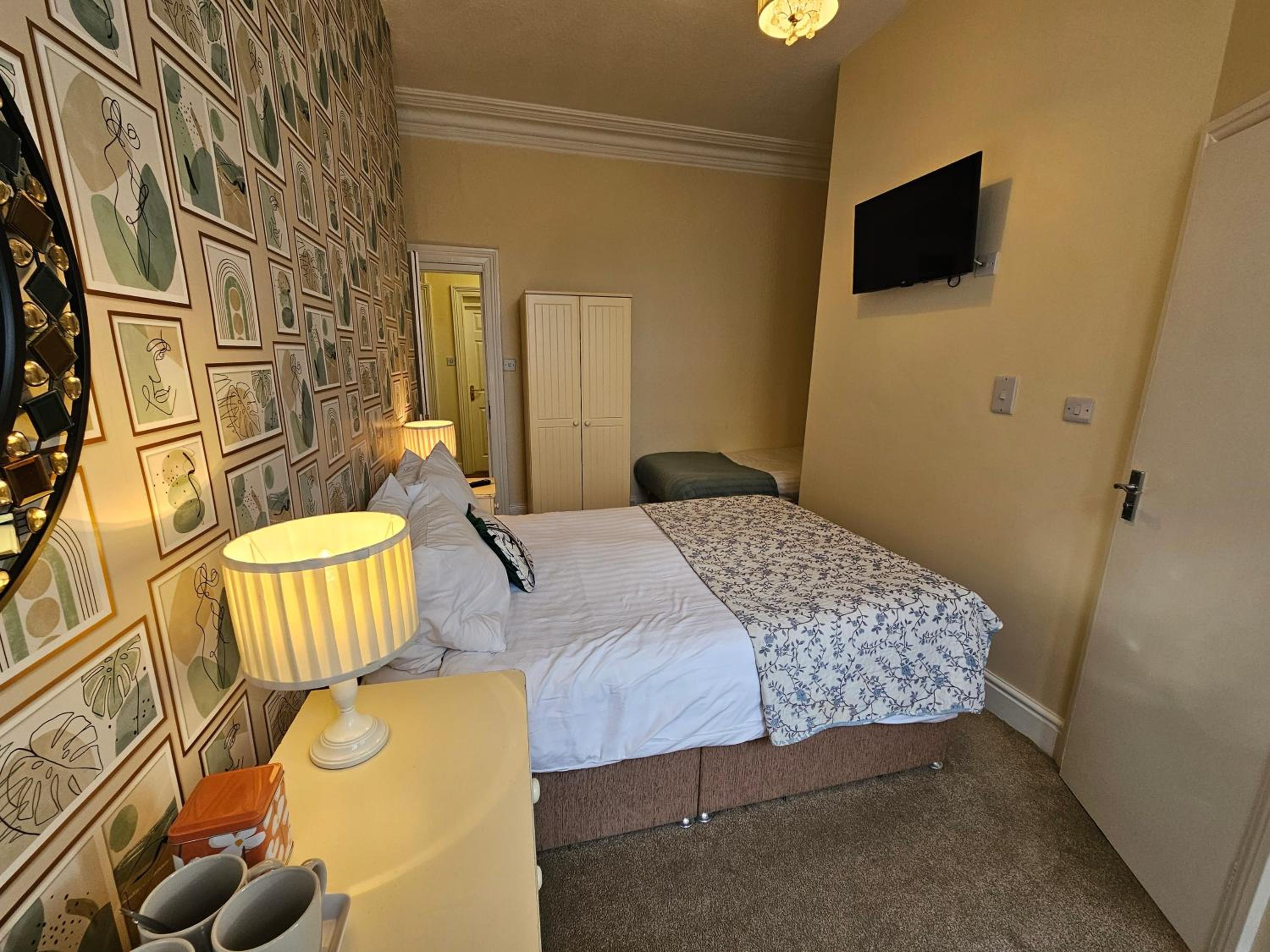 Standard Family Room