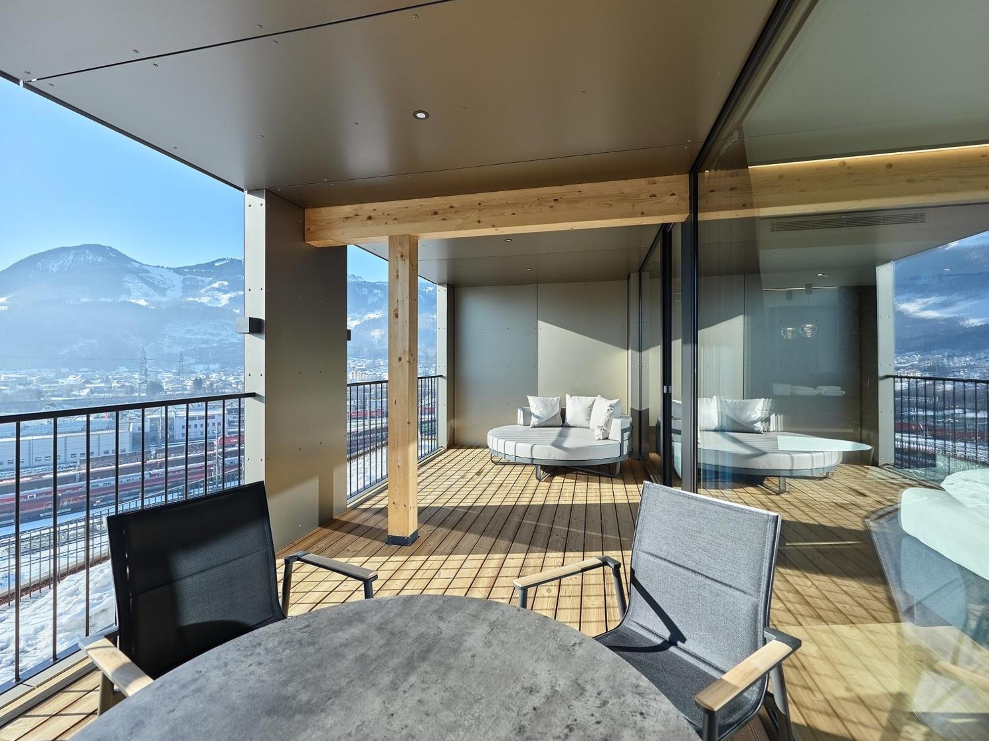 Penthouse Suite