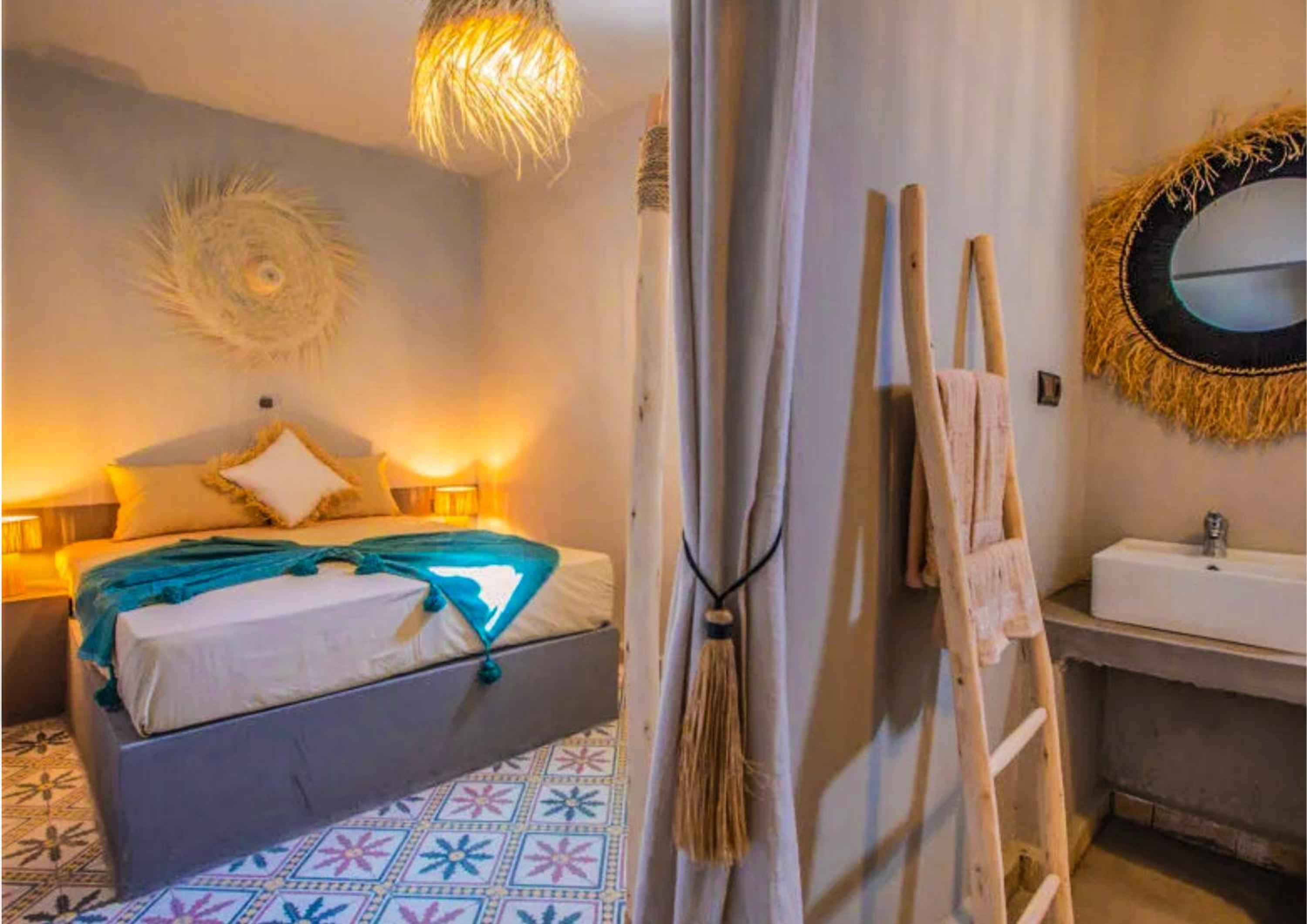 Double Room With Private Bathroom