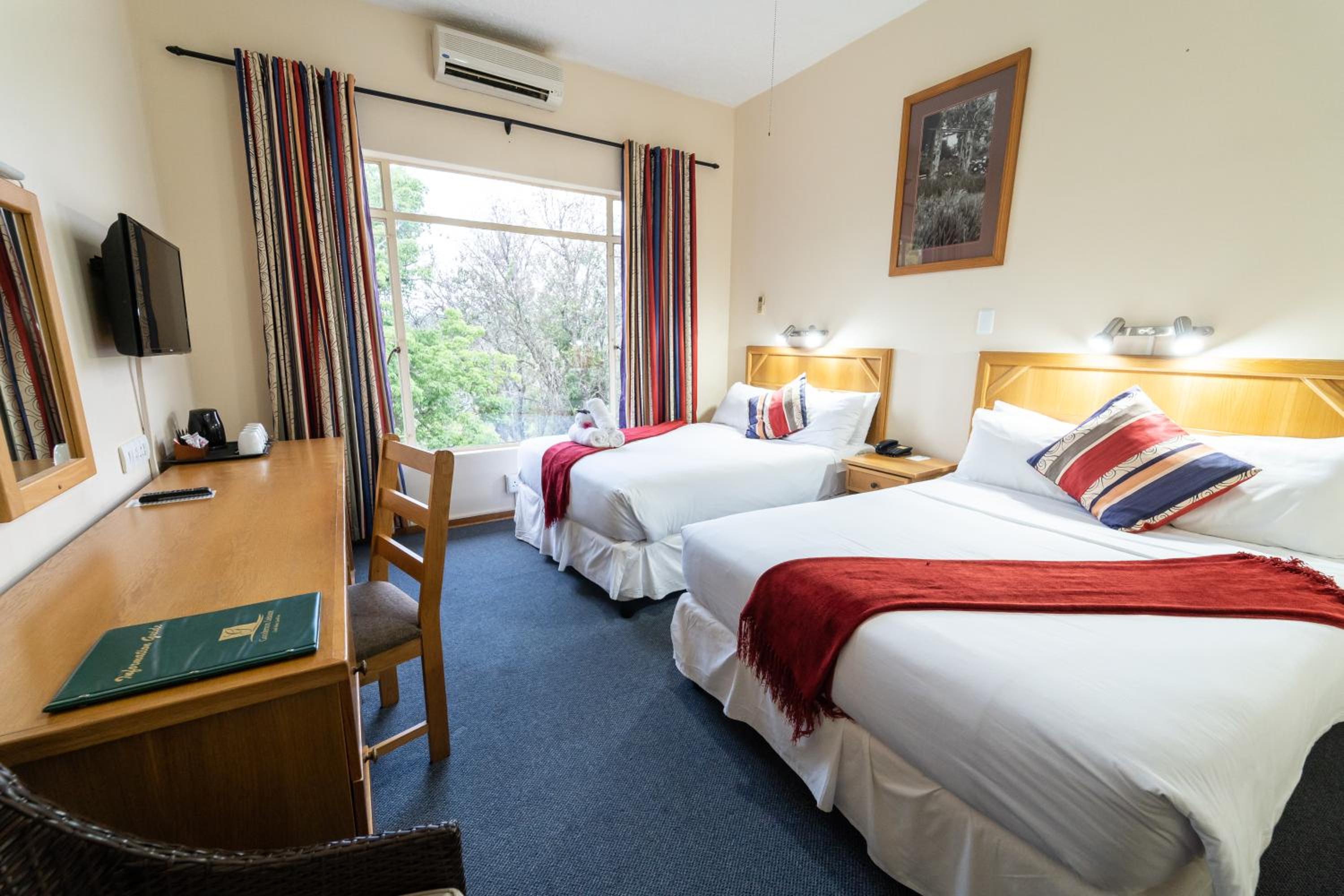 Garden Facing Family Room