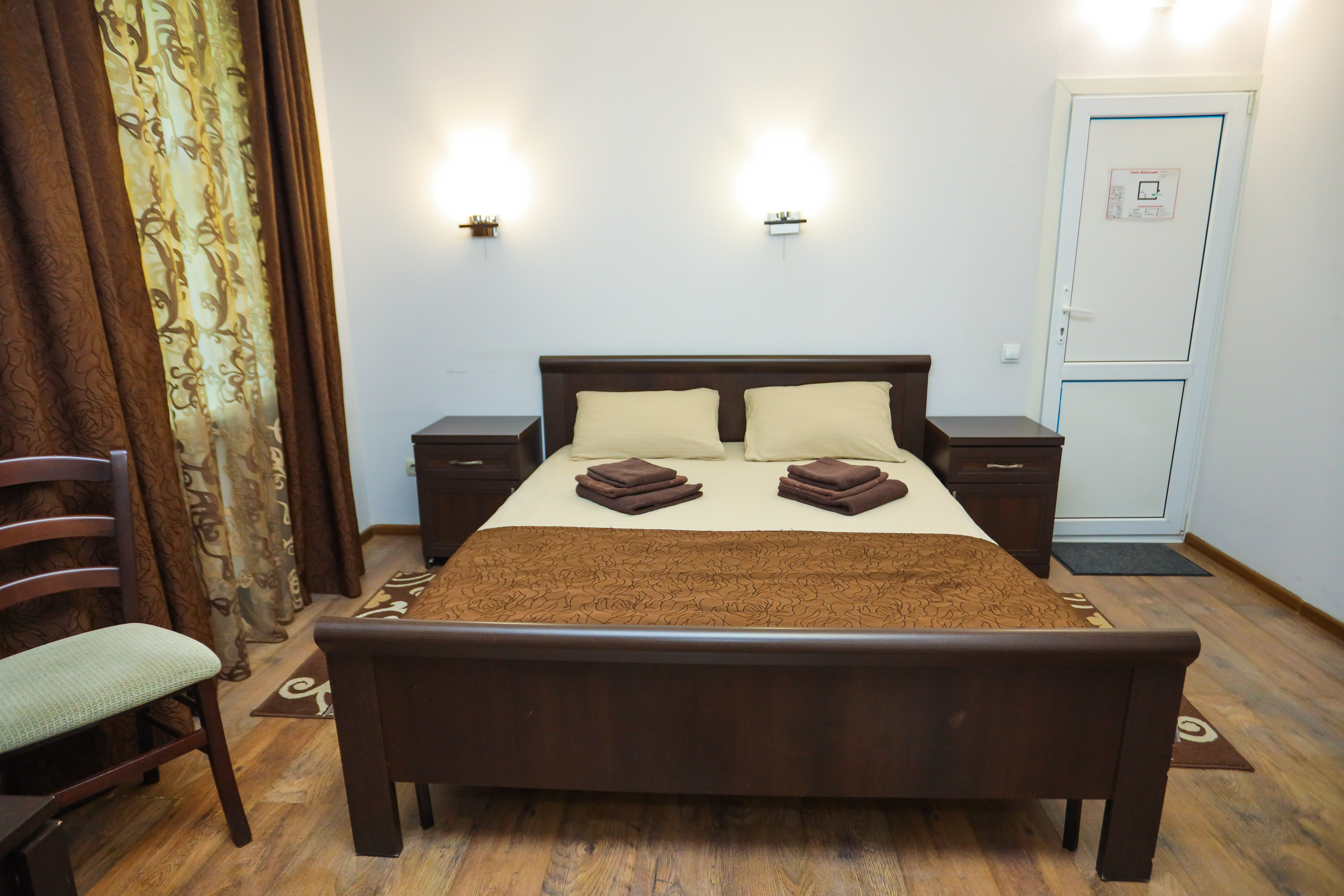 Большой двухместный номер с 1 кроватью