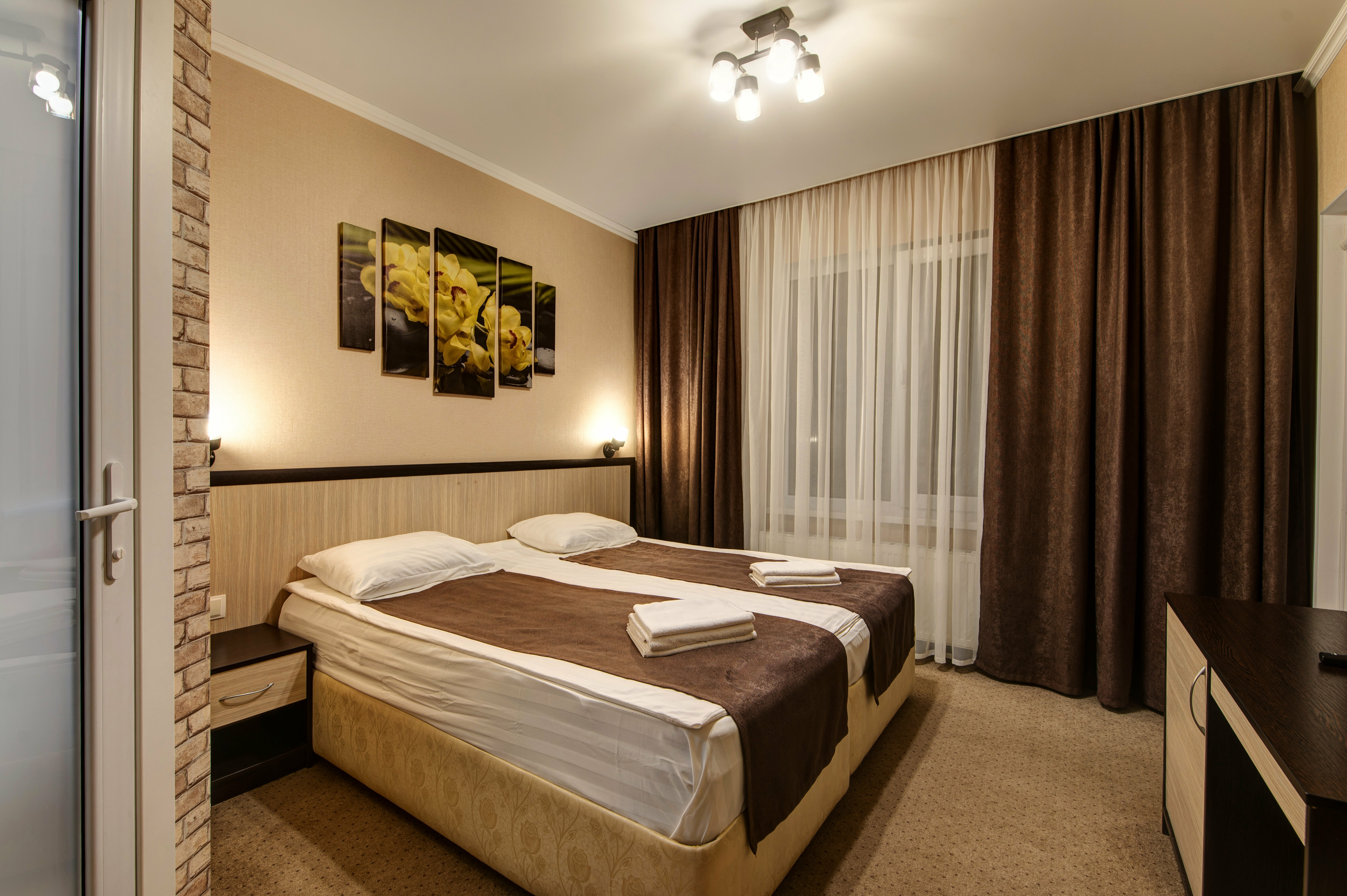 Двухместный номер с 1 кроватью или 2 отдельными кроватями и балконом