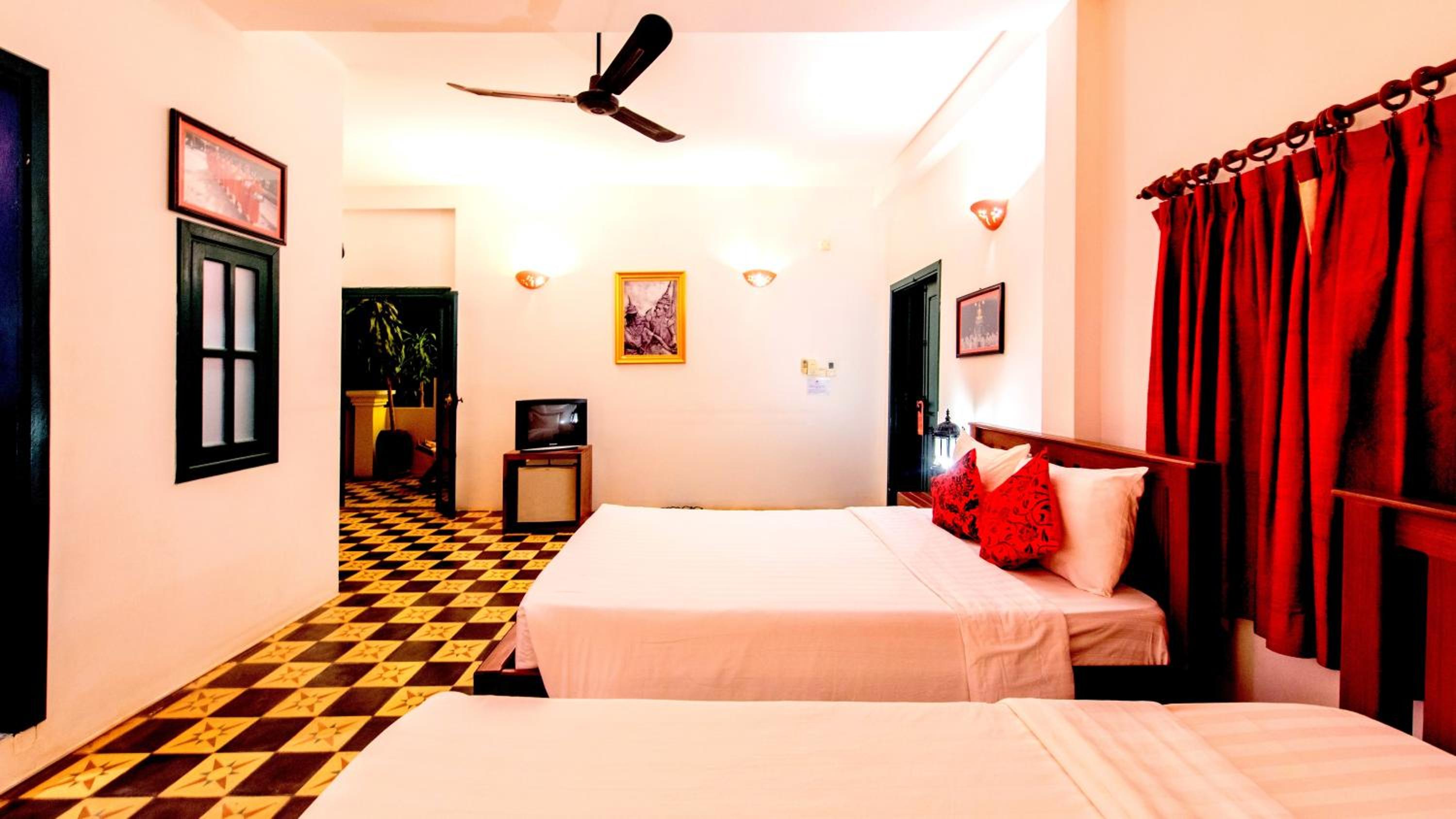 Superior Twin Room with Garden View