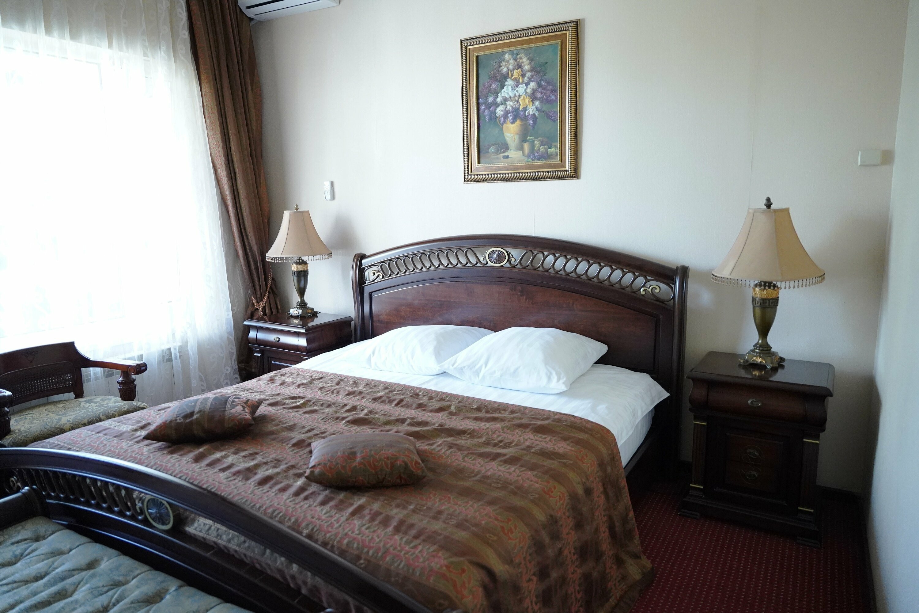 Полулюкс с двуспальной кроватью