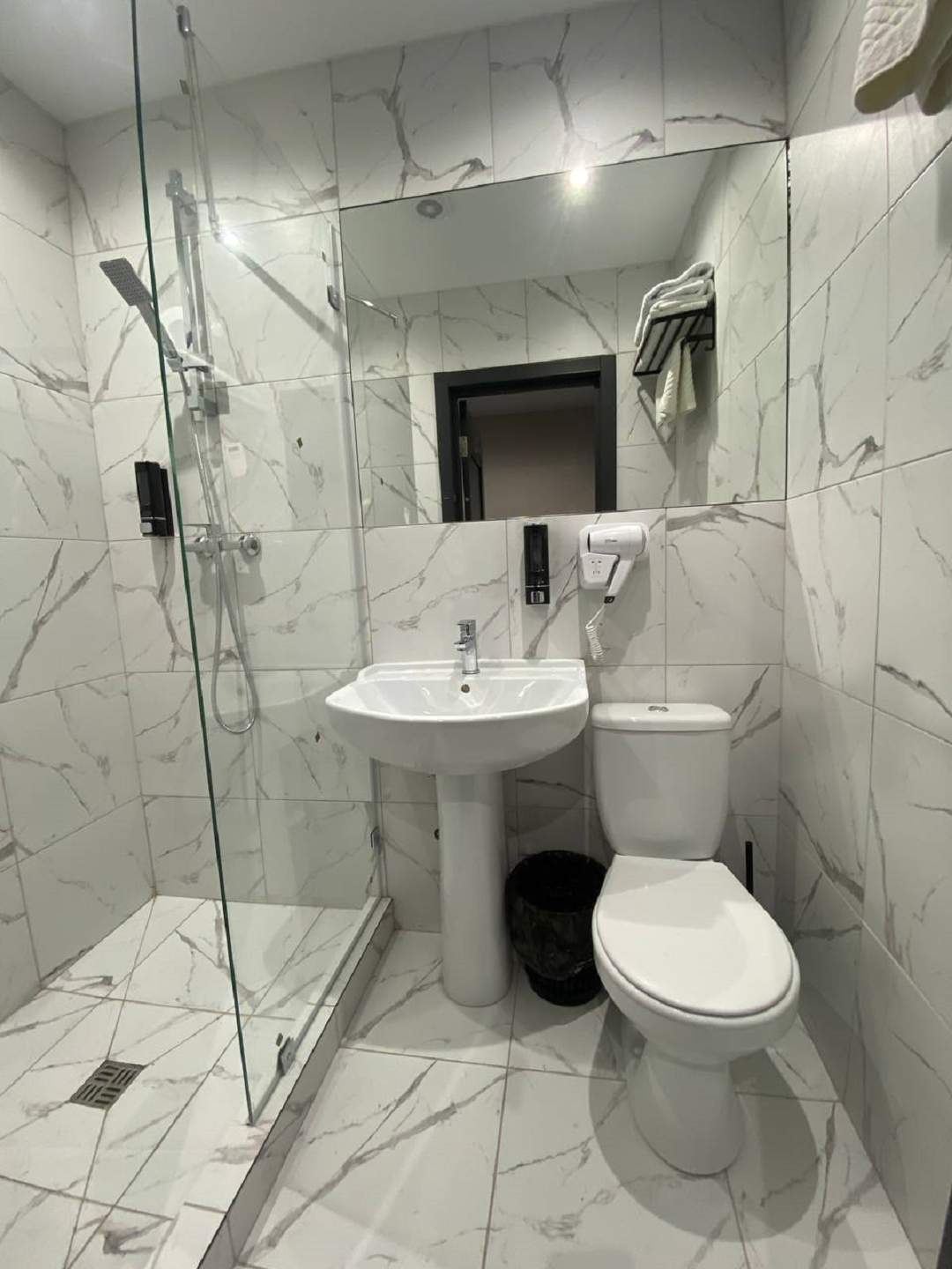 Большой двухместный номер с 1 кроватью