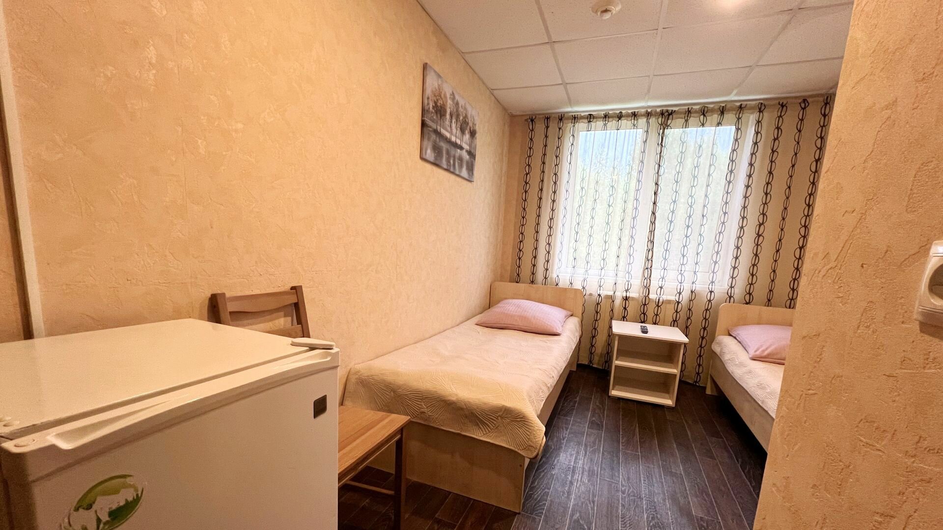 Стандартный номер с двумя отдельными кроватями на втором этаже