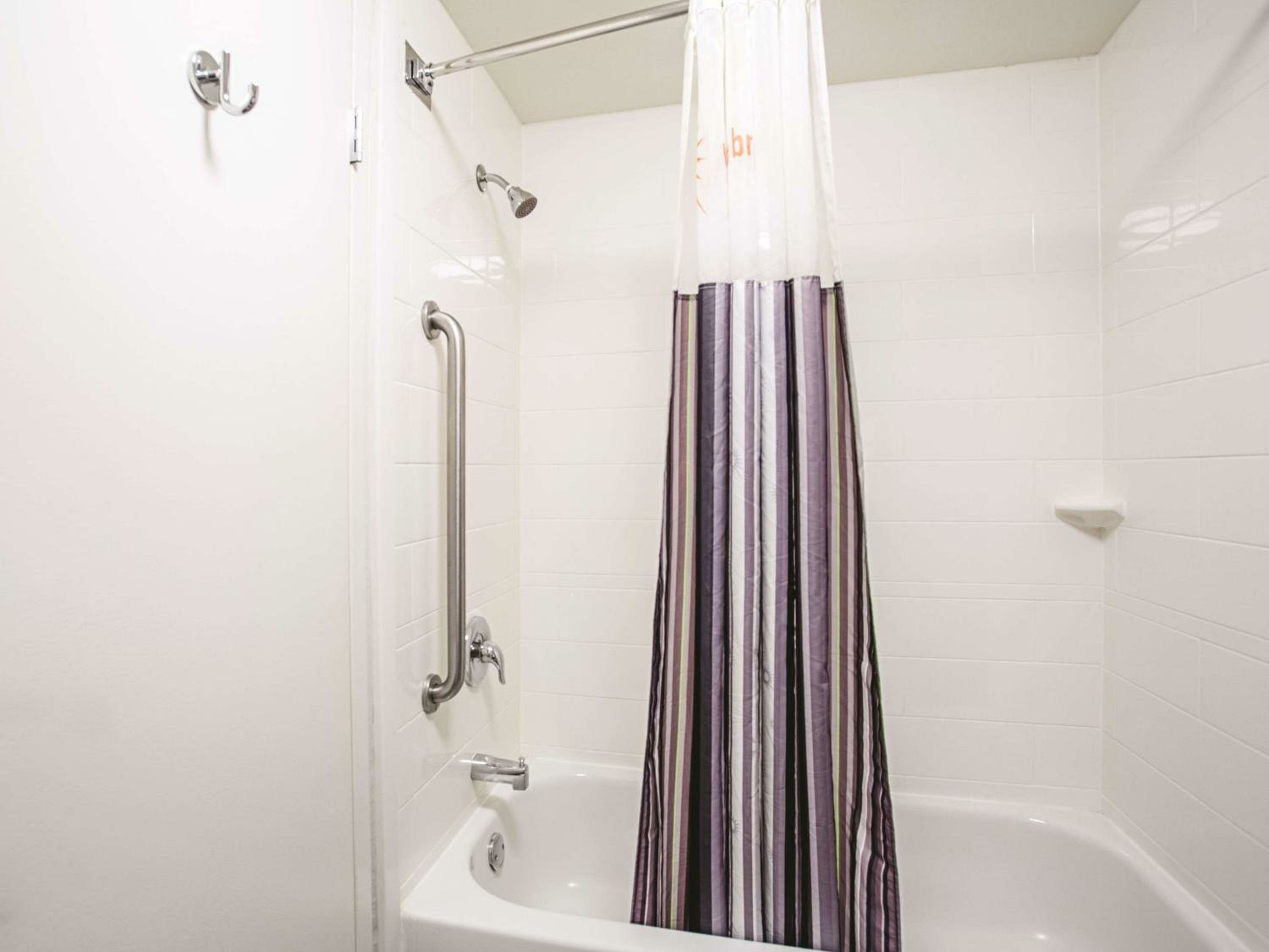 King Room - Mobility Access/Non-Smoking