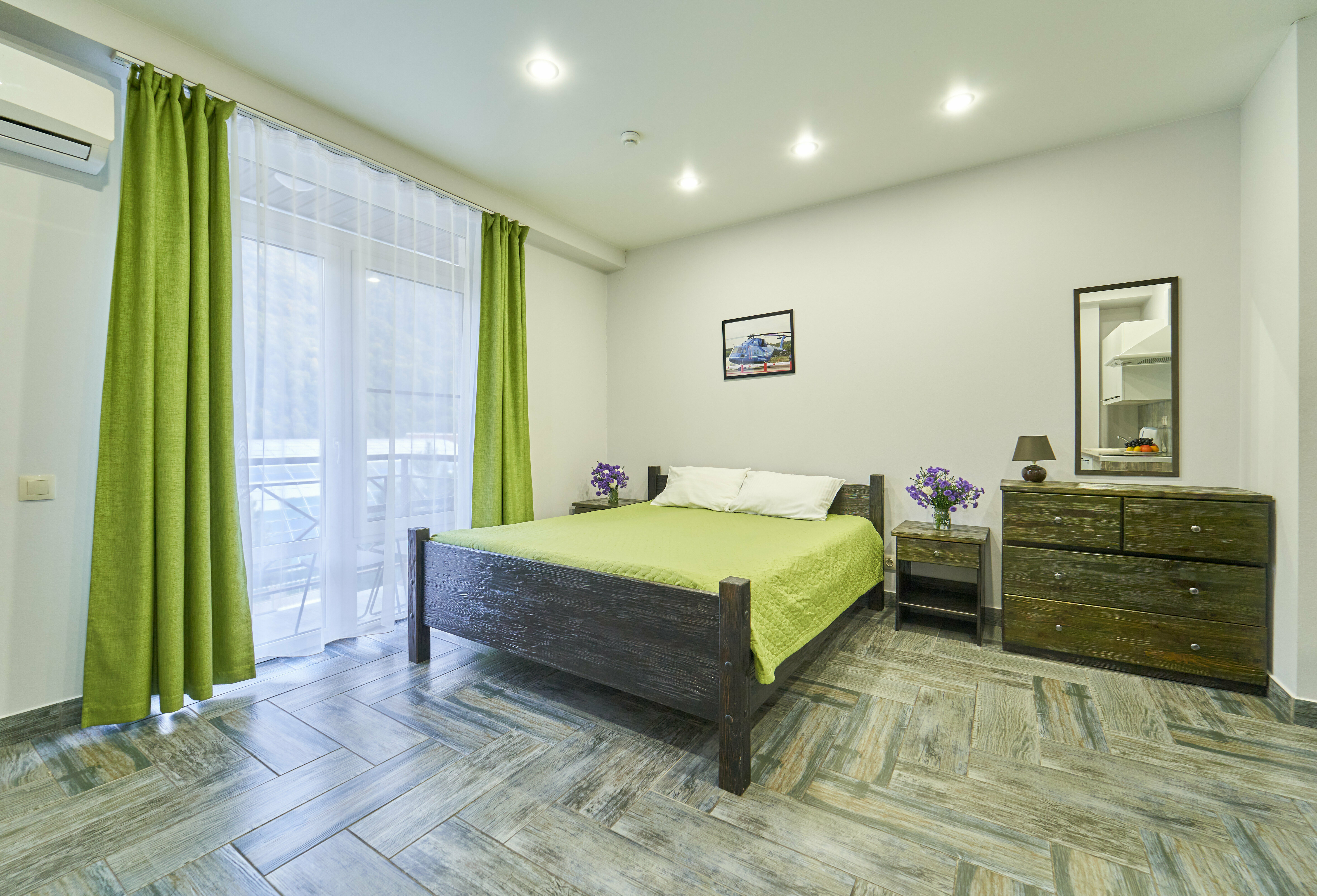 Двухместный номер с 1 кроватью и балконом