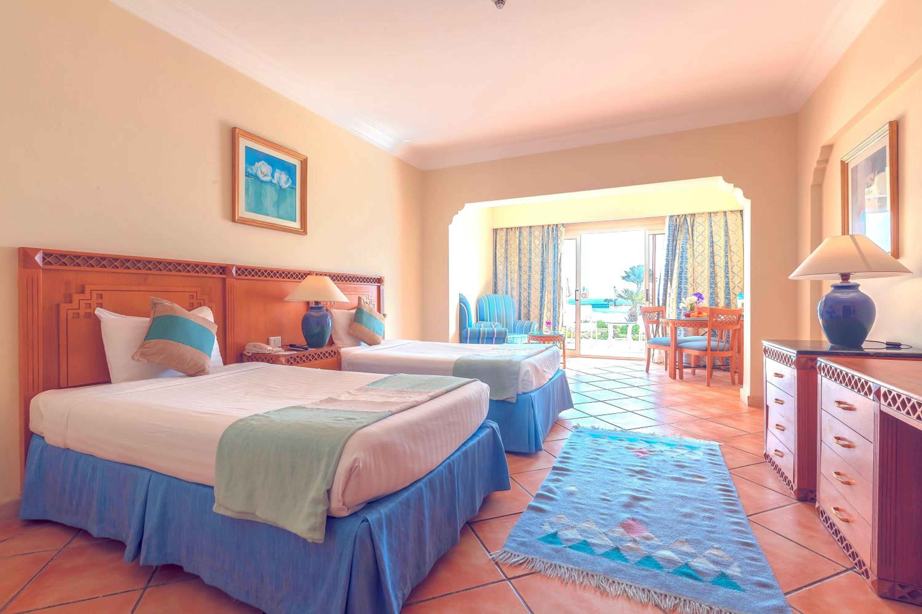 Deluxe Room with Sea View