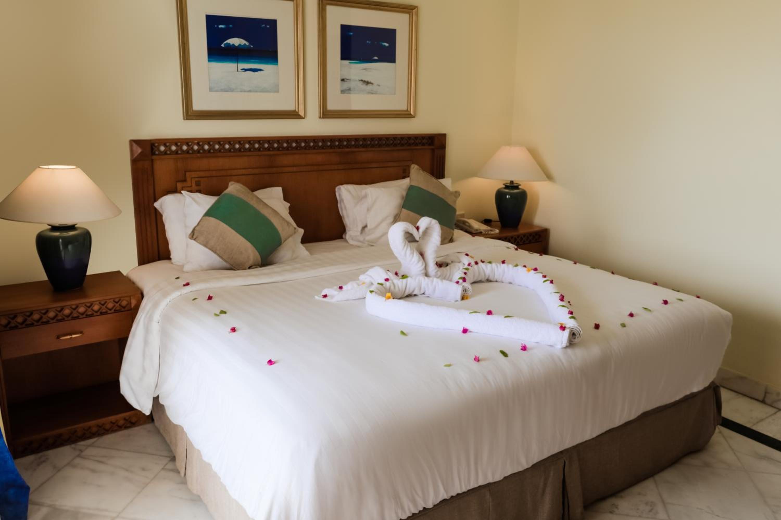 Deluxe Room with Sea View
