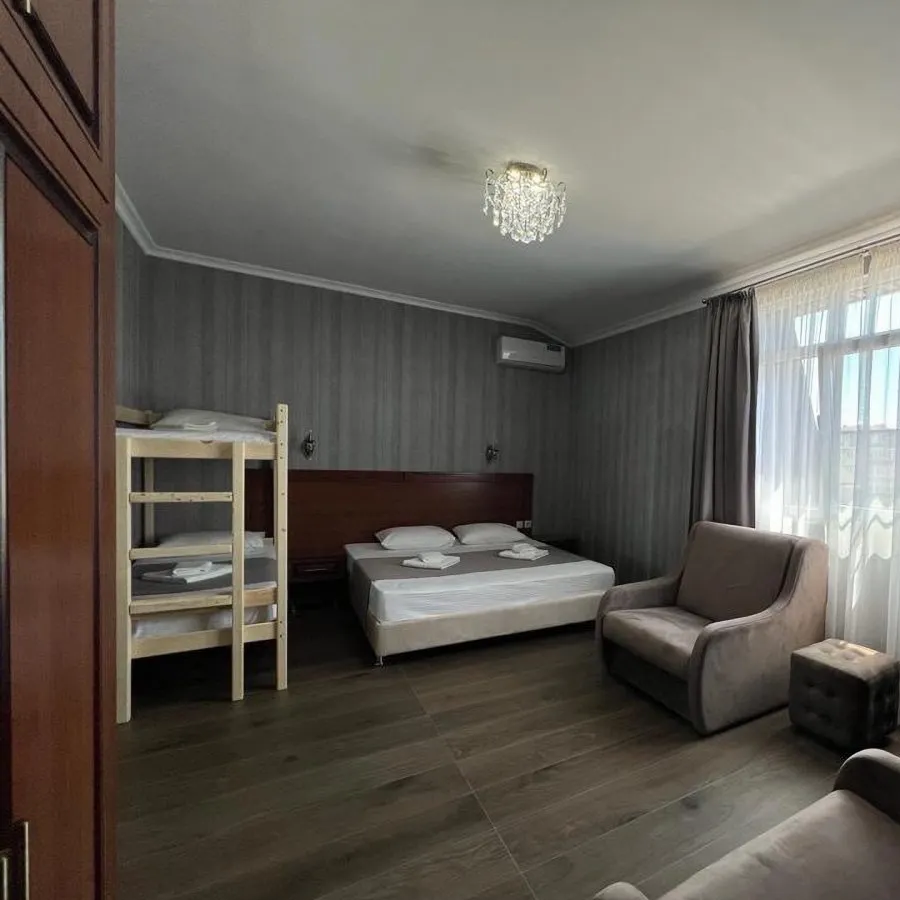 Семейный номер