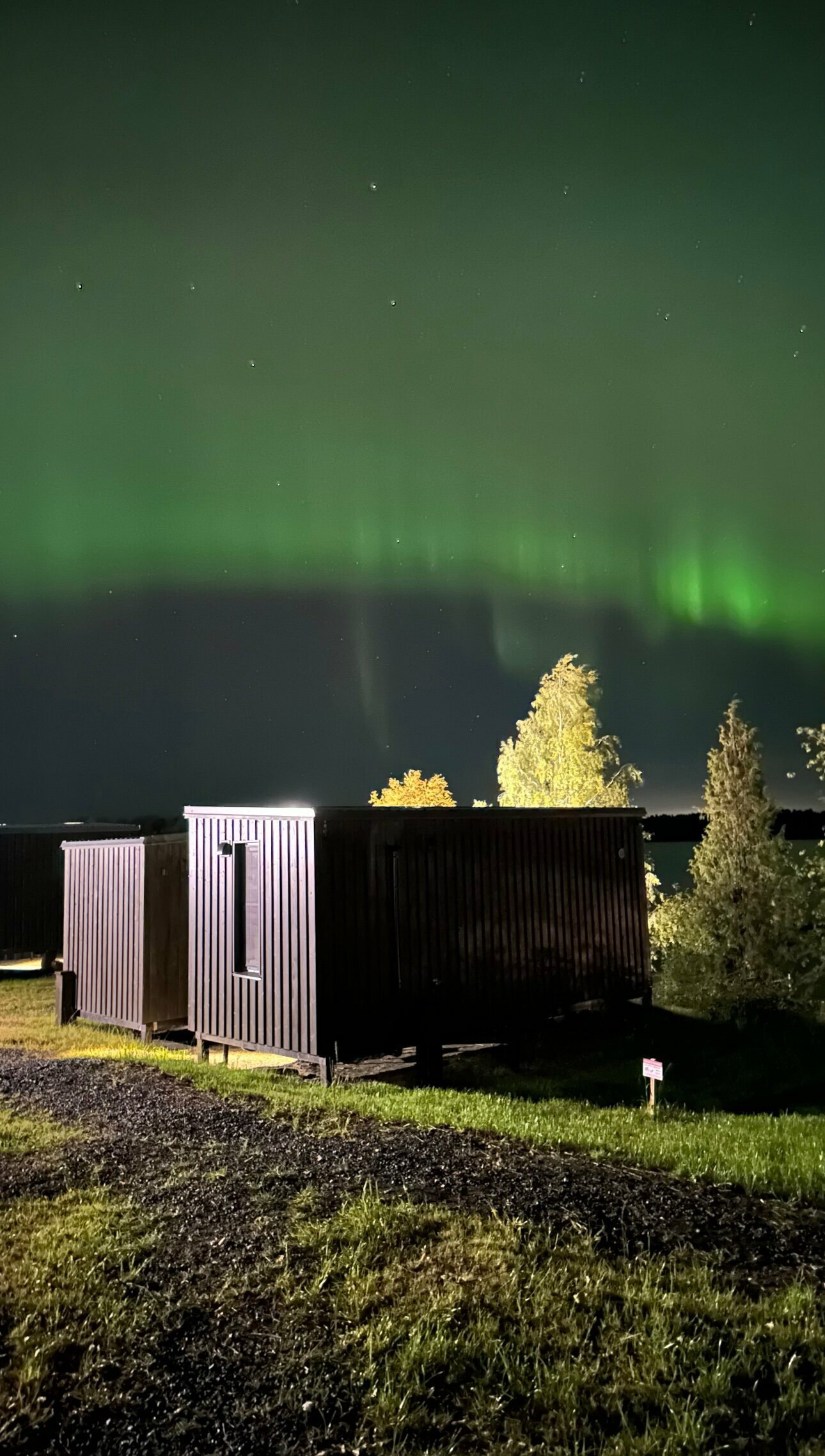 Домик с панорамным видом на реку и собственным чаном (за доп плату)
