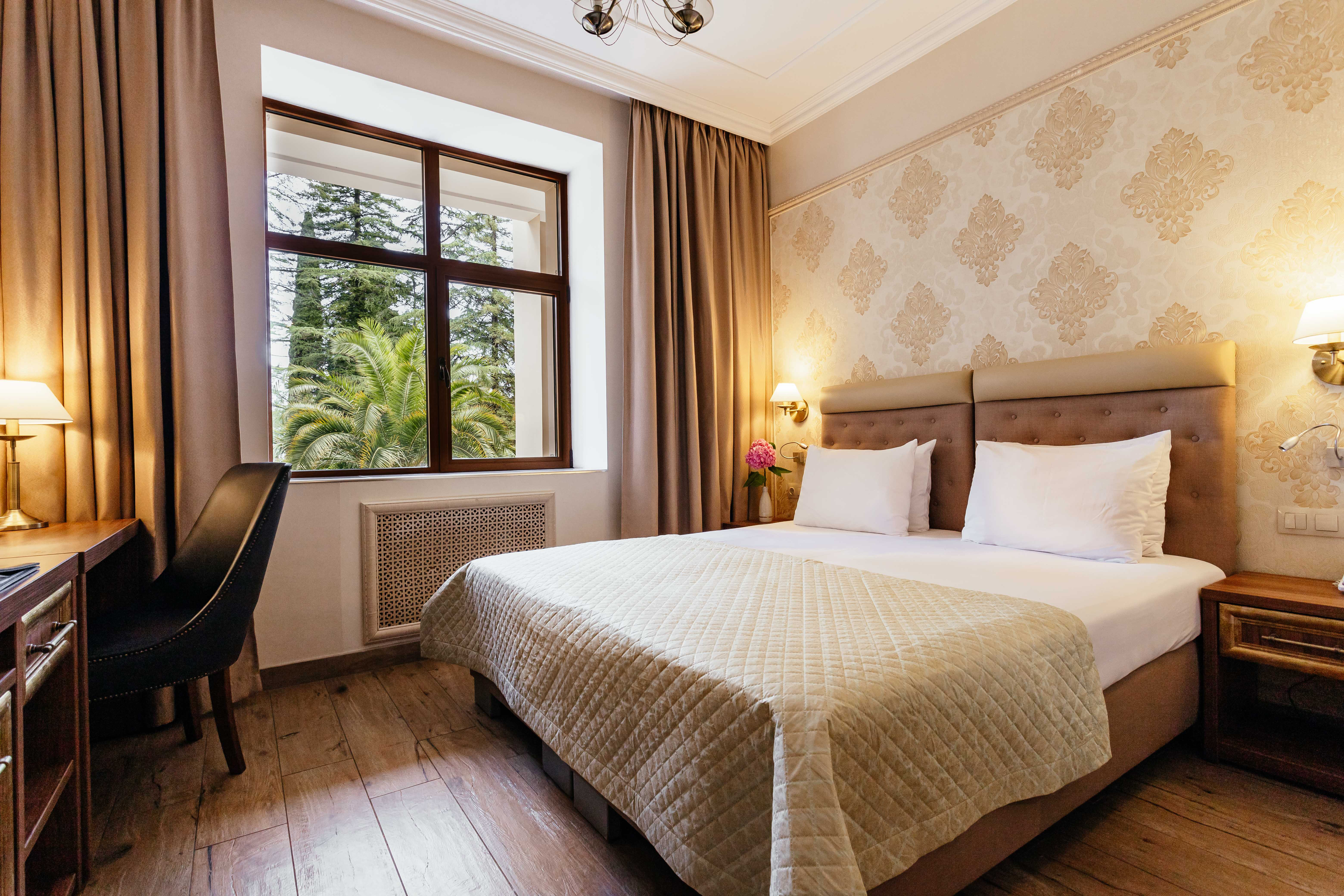 Стандарт без балкона морская сторона/парк.Главный корпус 5*