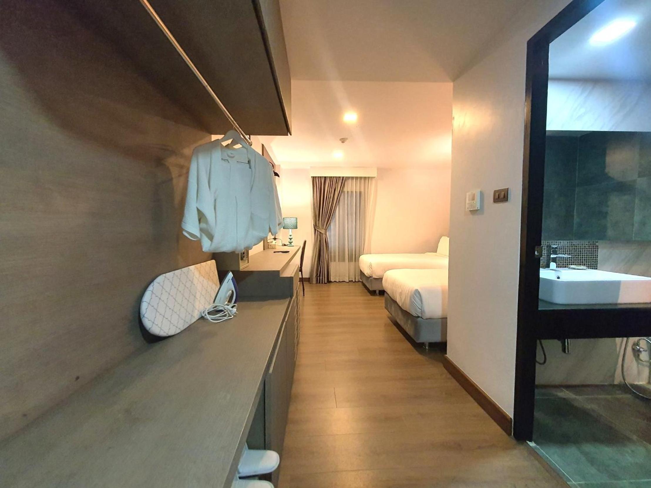 Superior Twin Room