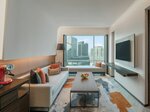 Suite,2 Twin/Single Bed(s) ,Corner Room в Le Meridien Bangkok