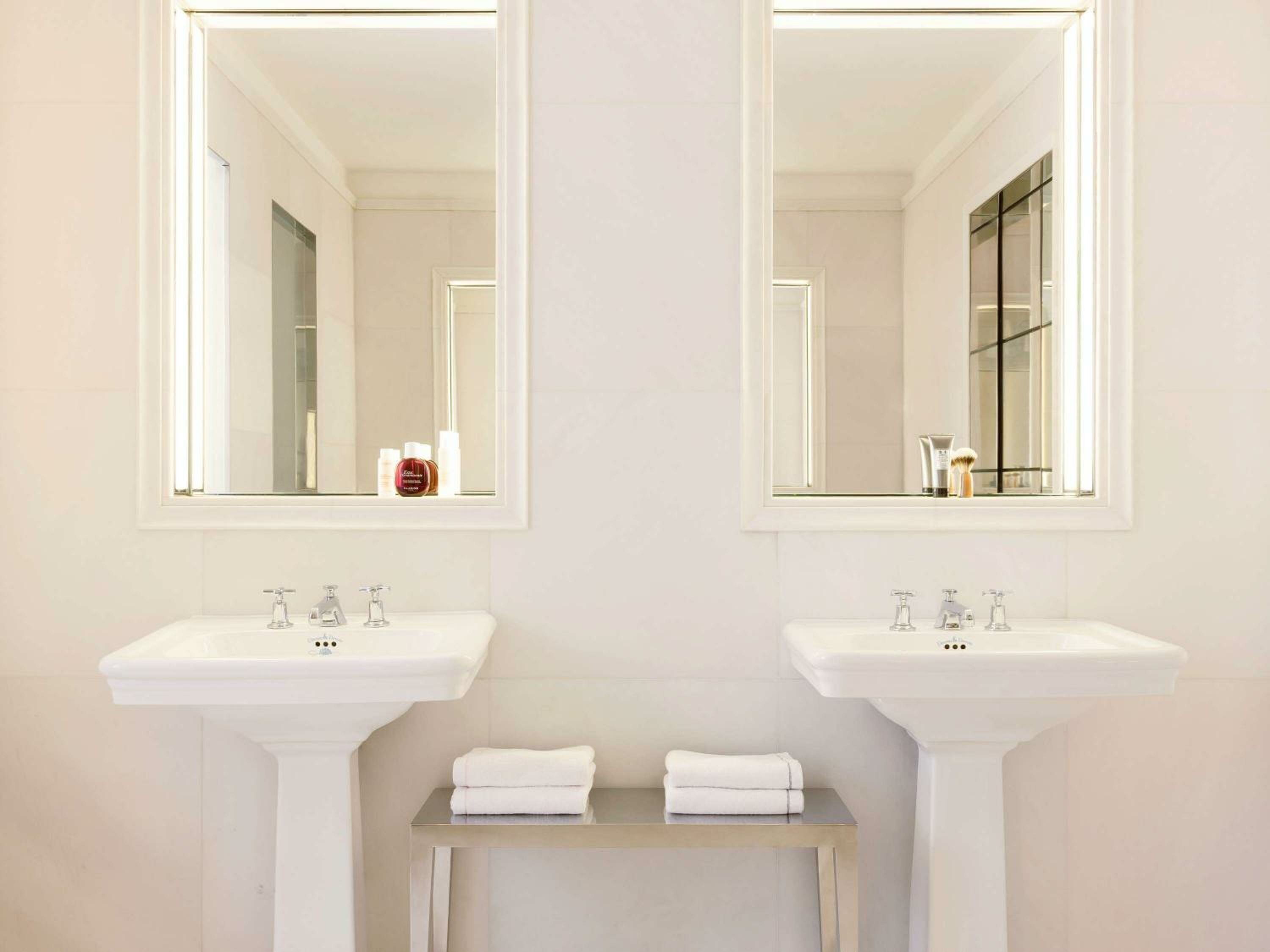 Avenue Presidential Suite