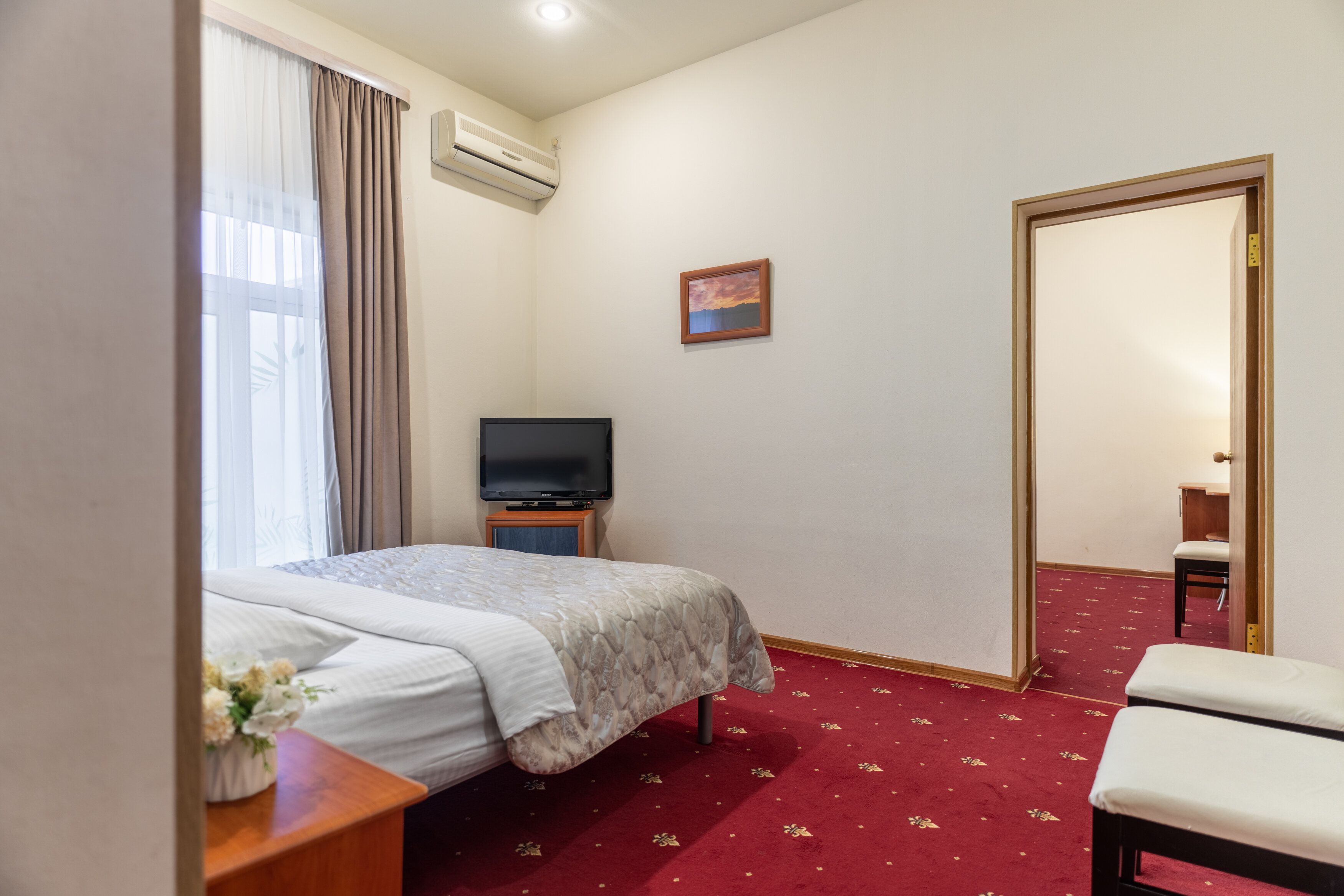 Сьют с двумя спальнями и гостиной