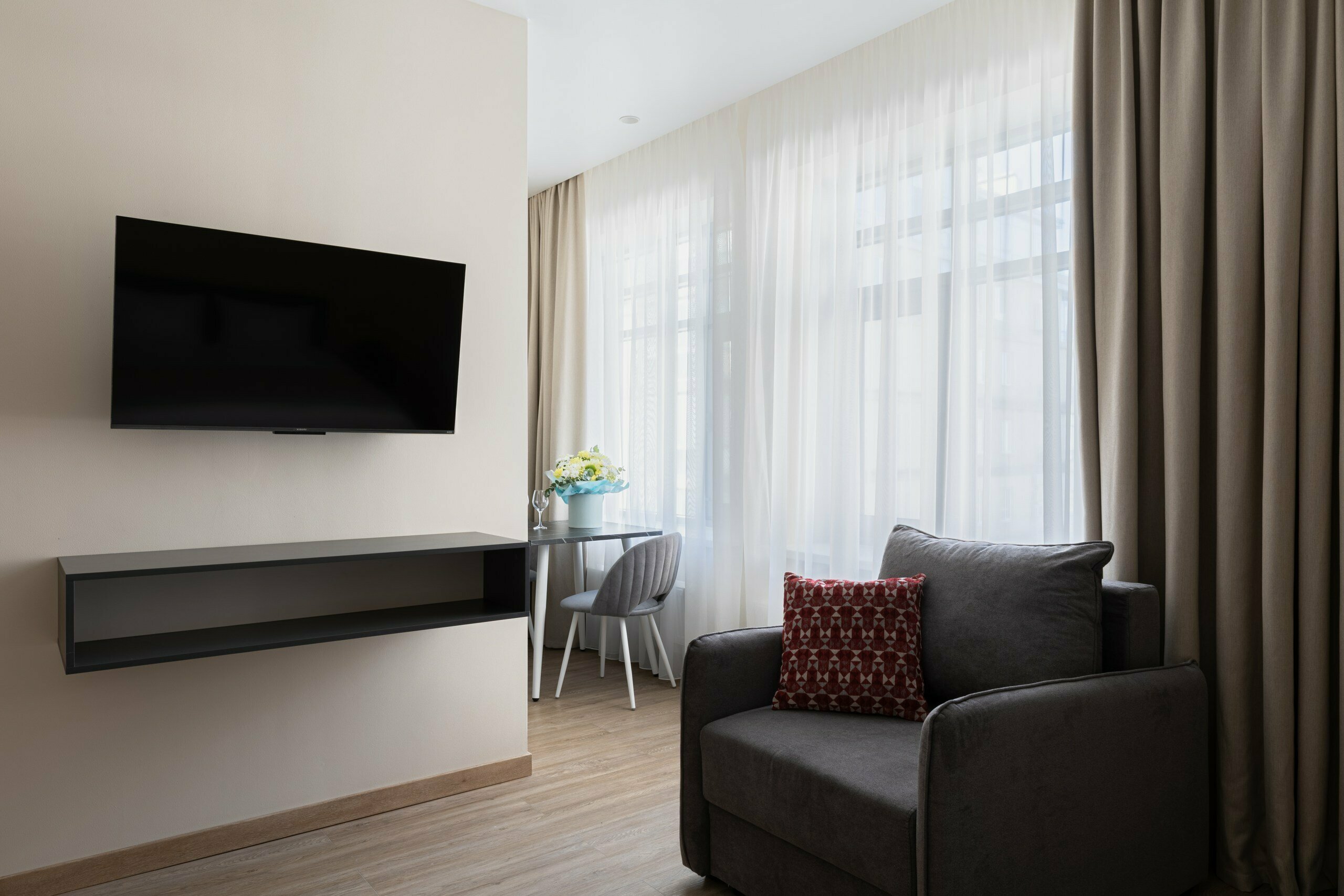 Студия Дмитровская